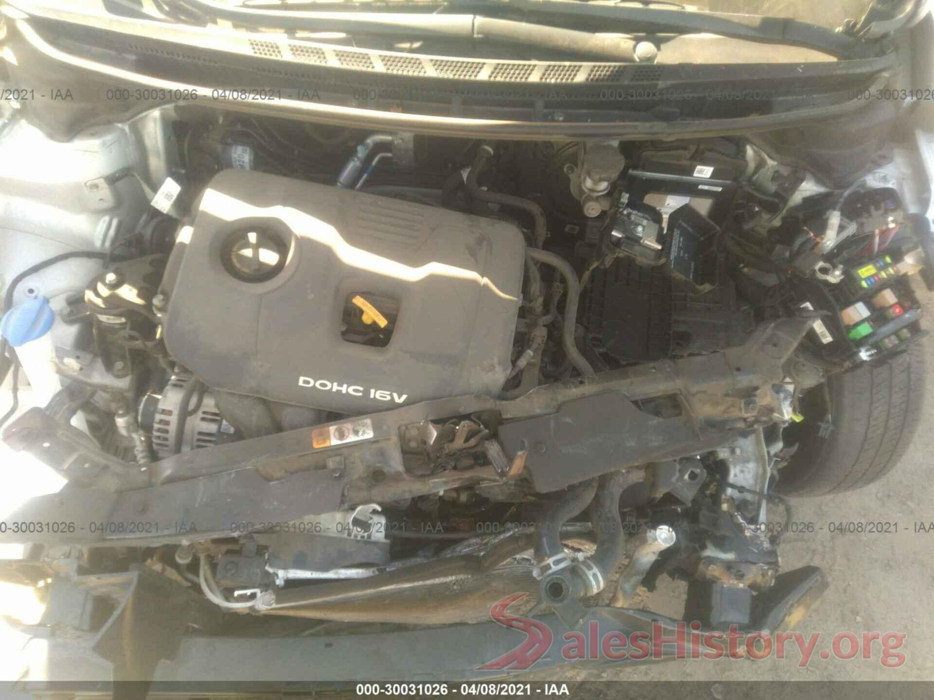 3KPFK4A74JE268680 2018 KIA FORTE