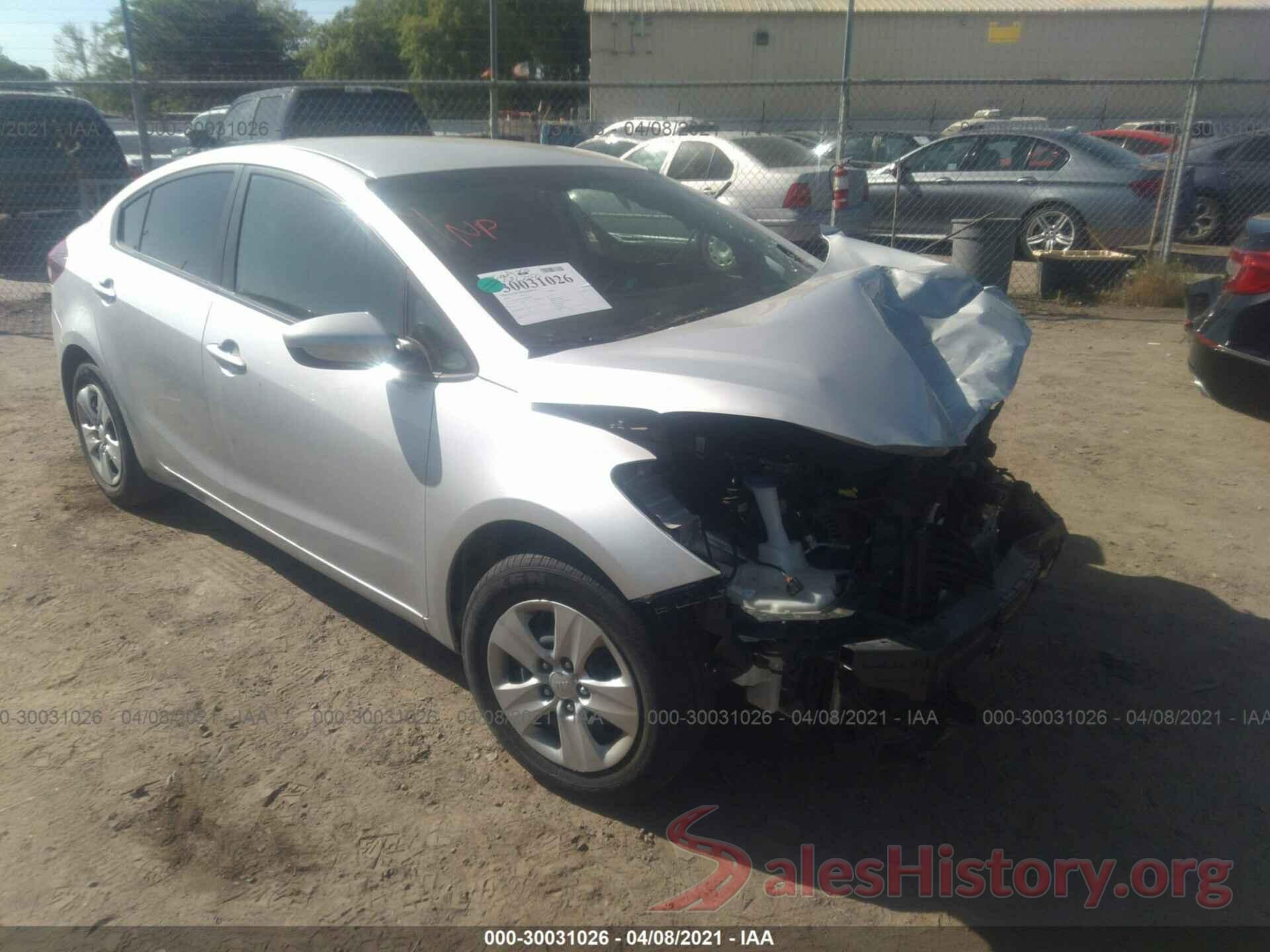 3KPFK4A74JE268680 2018 KIA FORTE