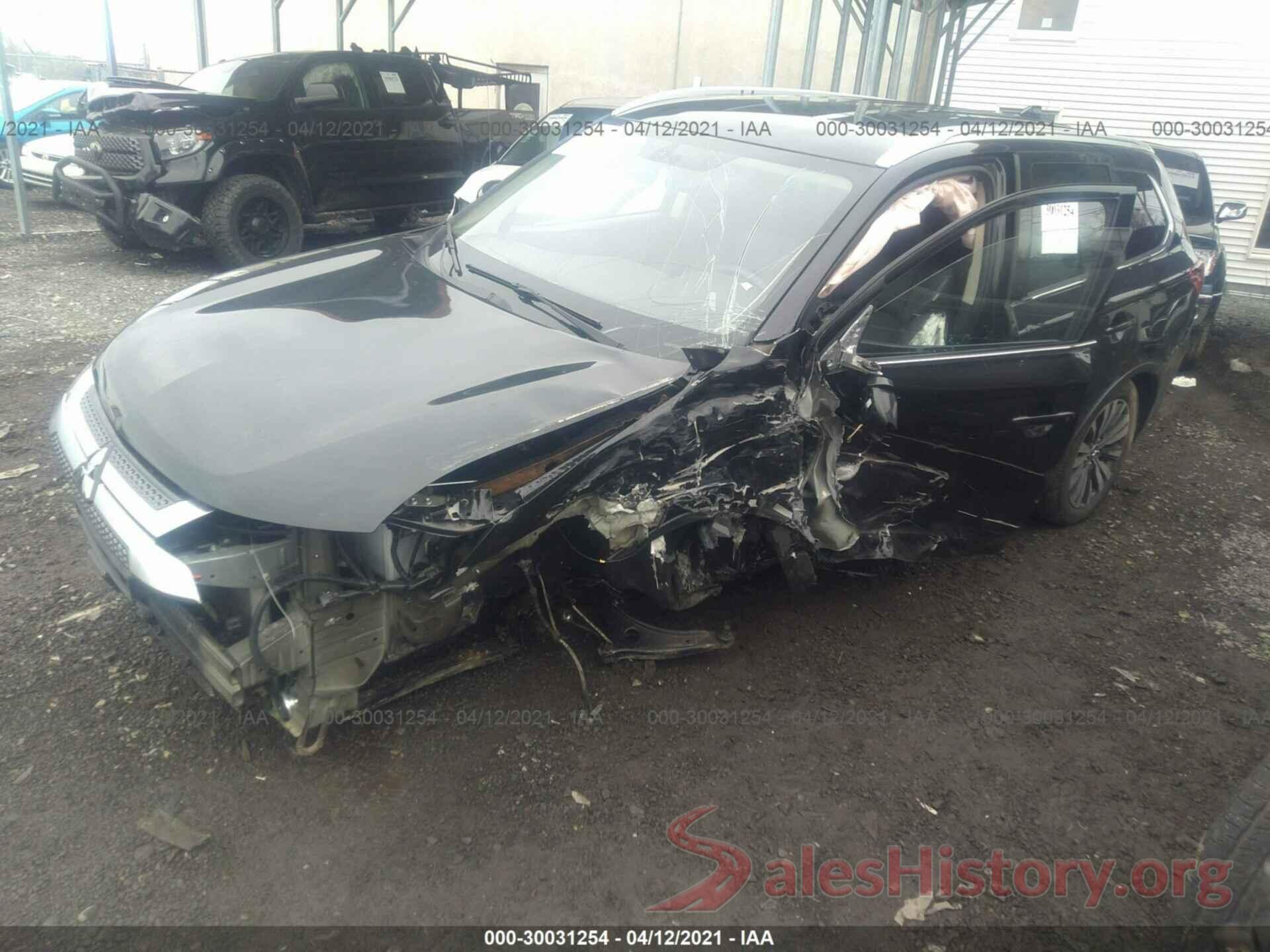 JA4AD3A32KZ028071 2019 MITSUBISHI OUTLANDER