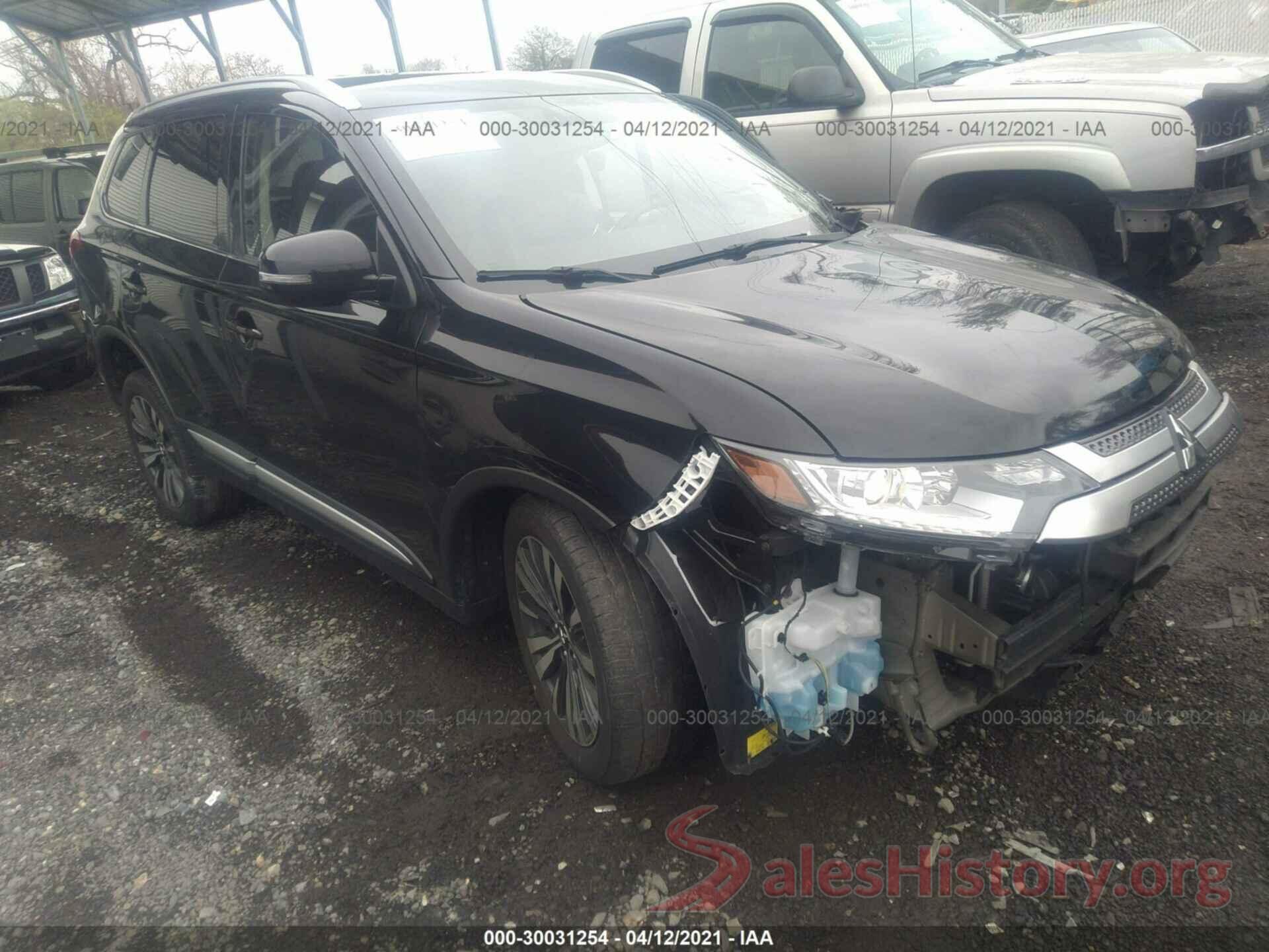 JA4AD3A32KZ028071 2019 MITSUBISHI OUTLANDER