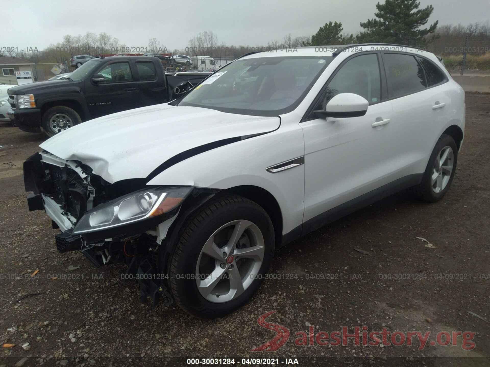 SADCJ2BV8HA093651 2017 JAGUAR F-PACE