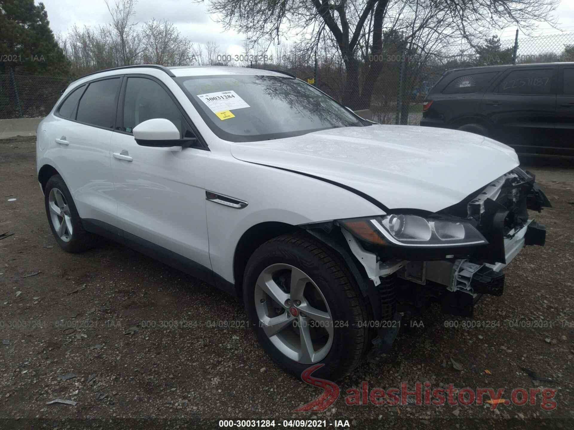 SADCJ2BV8HA093651 2017 JAGUAR F-PACE