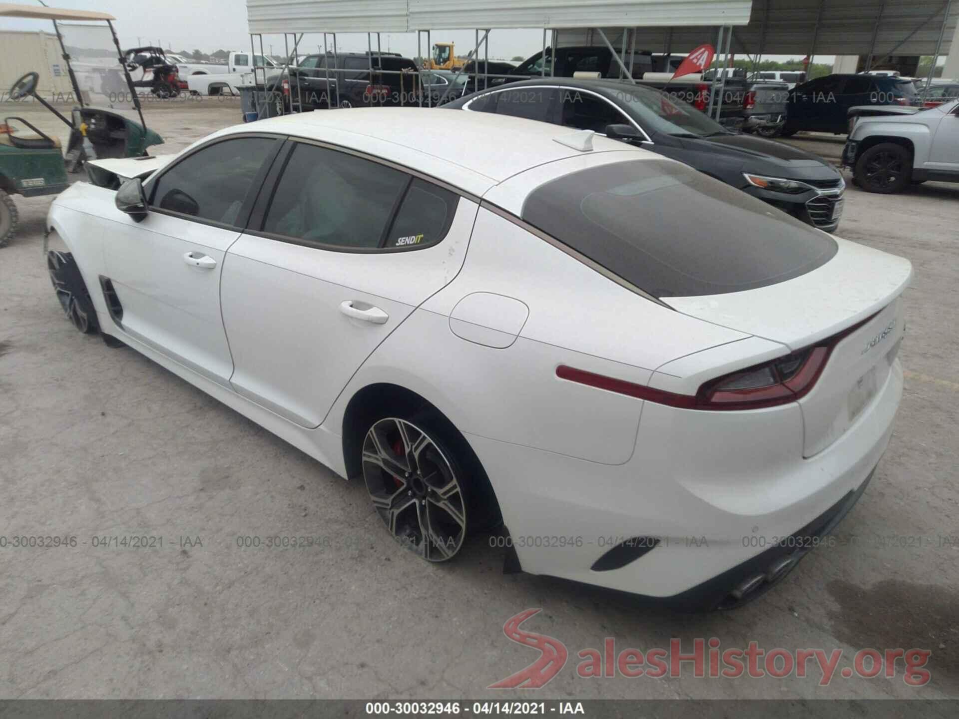 KNAE35LC1J6030197 2018 KIA STINGER