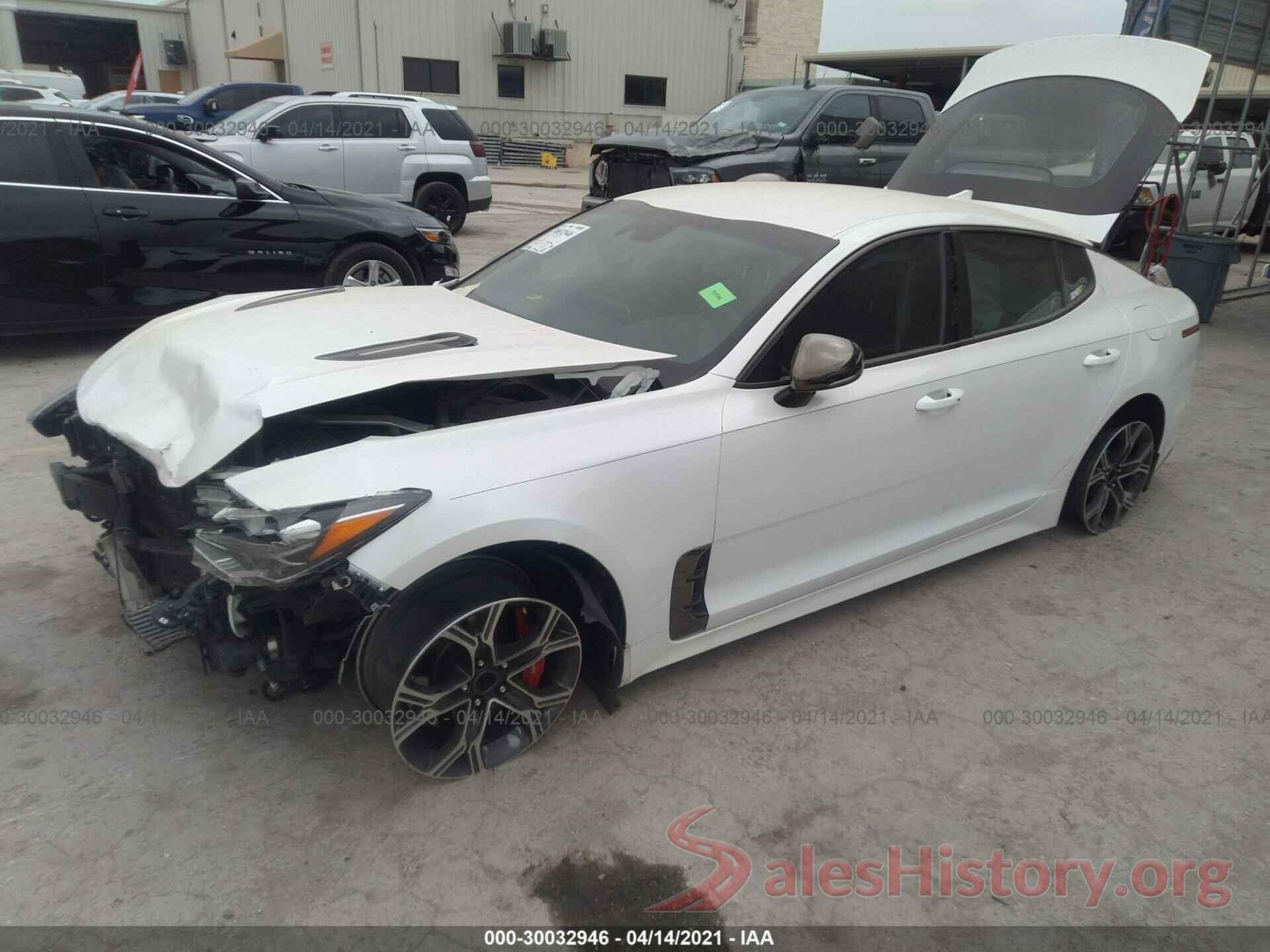 KNAE35LC1J6030197 2018 KIA STINGER