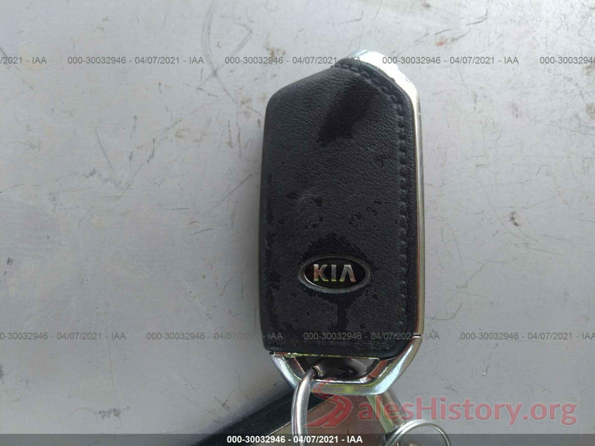 KNAE35LC1J6030197 2018 KIA STINGER