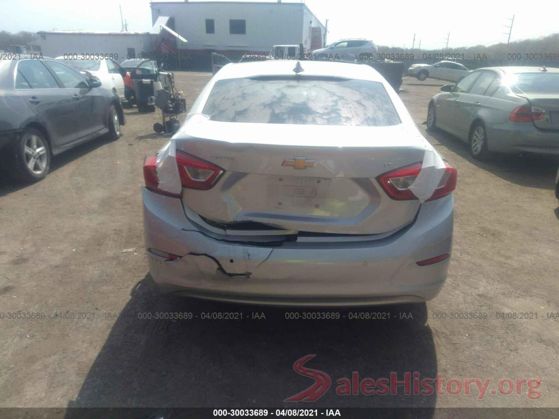 1G1BE5SM4K7132642 2019 CHEVROLET CRUZE