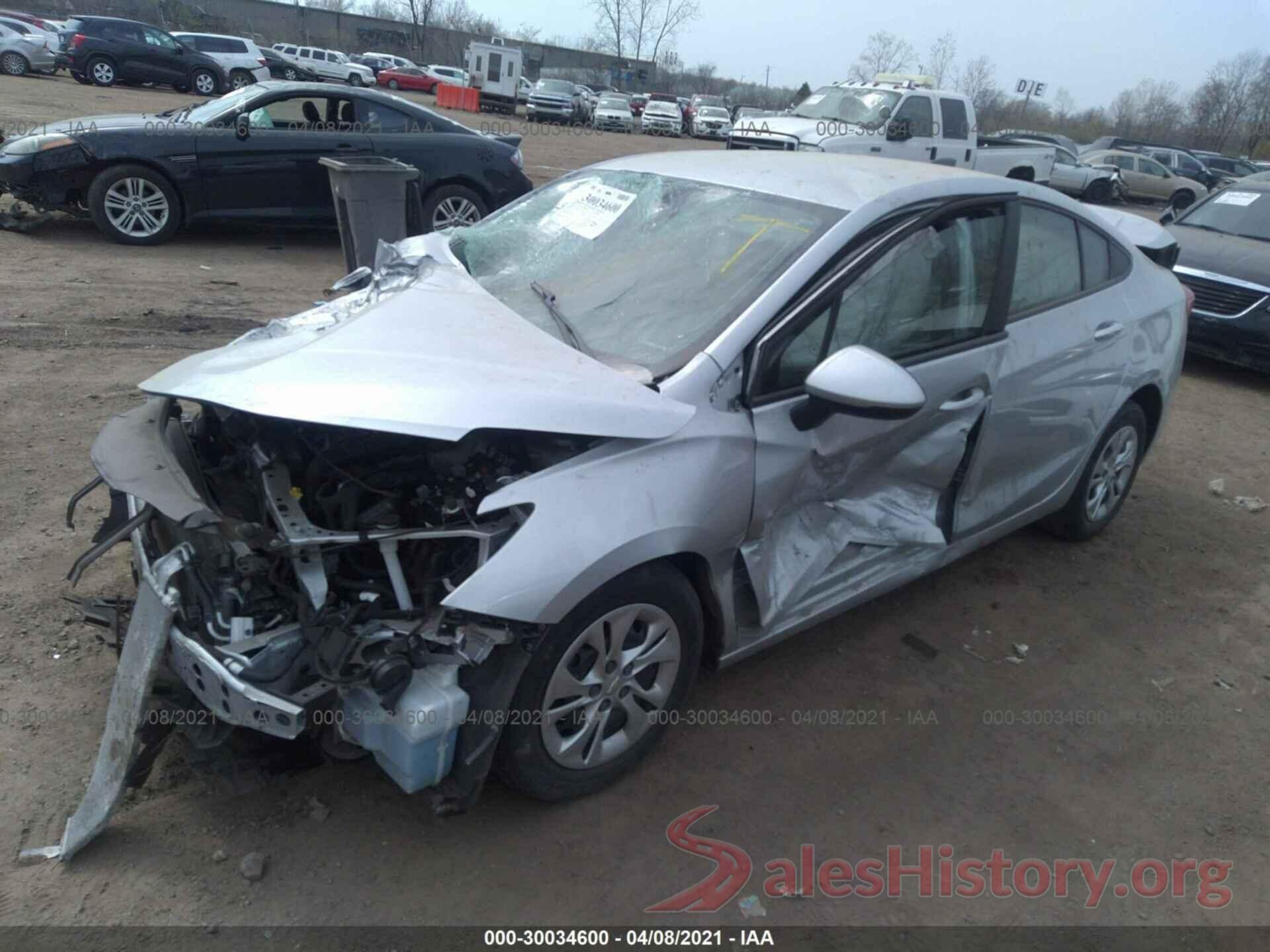 1G1BJ5SM7K7101378 2019 CHEVROLET CRUZE