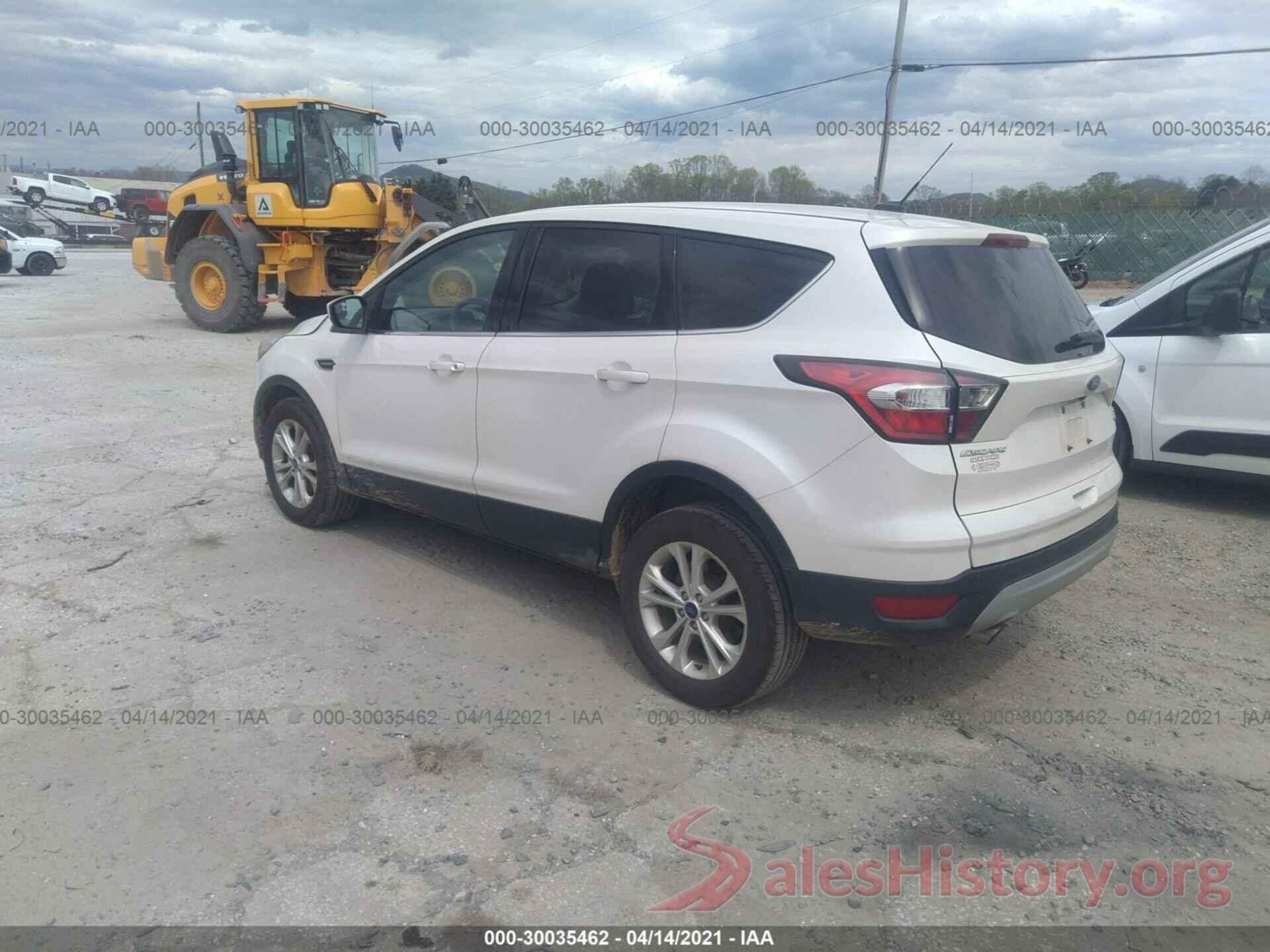 1FMCU9G9XHUA98707 2017 FORD ESCAPE