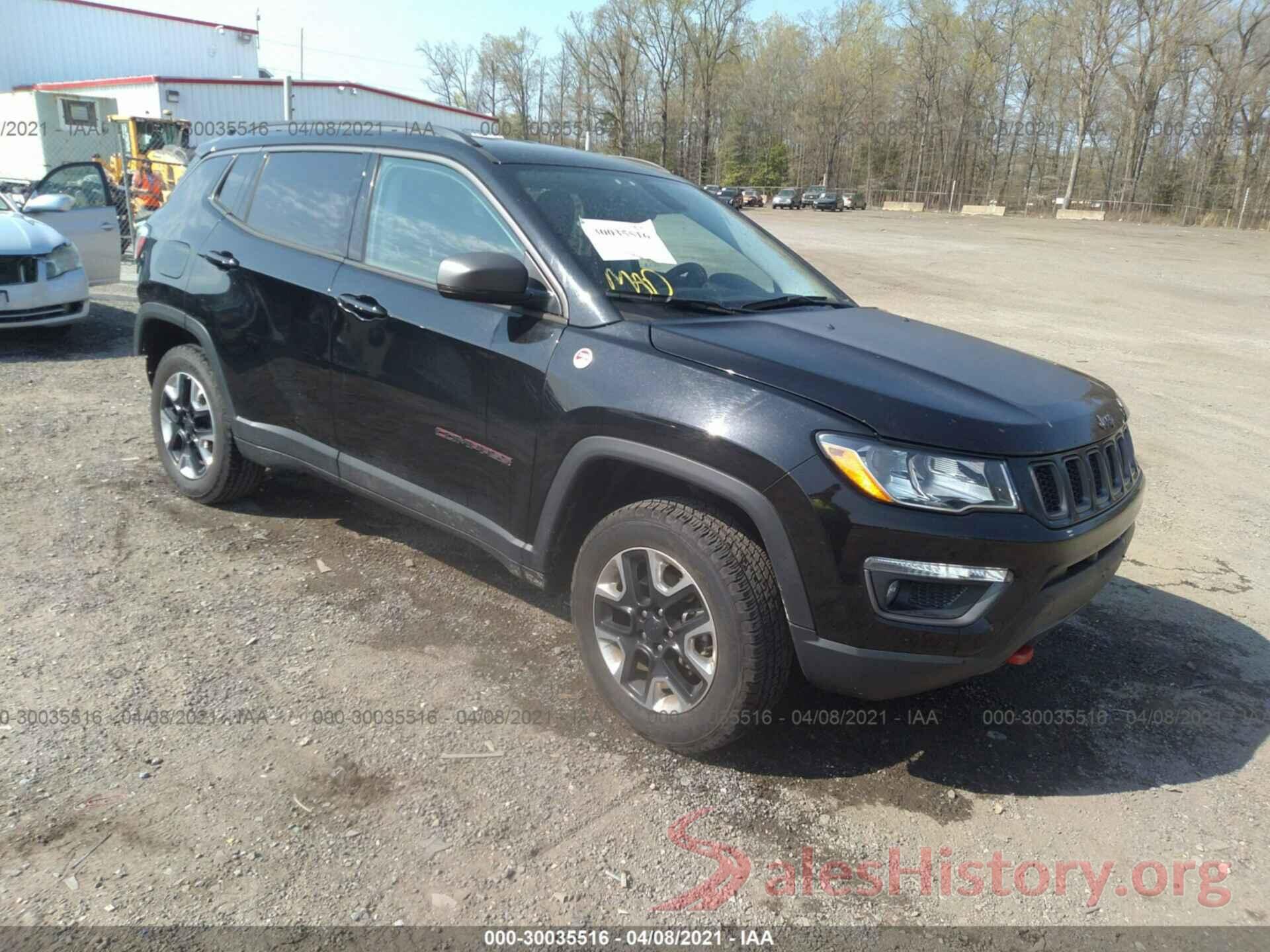 3C4NJDDB5JT451757 2018 JEEP COMPASS