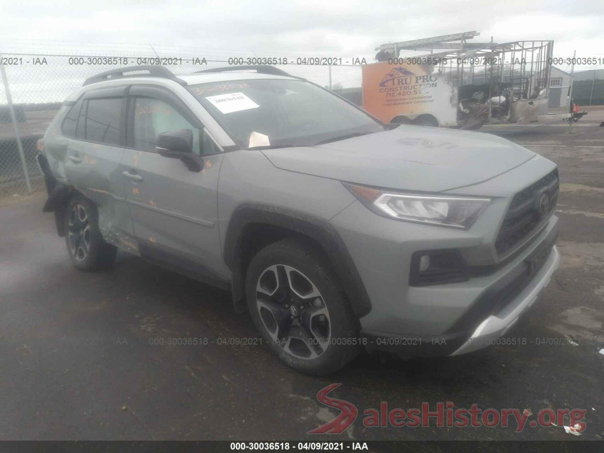 2T3J1RFV4KW050911 2019 TOYOTA RAV4