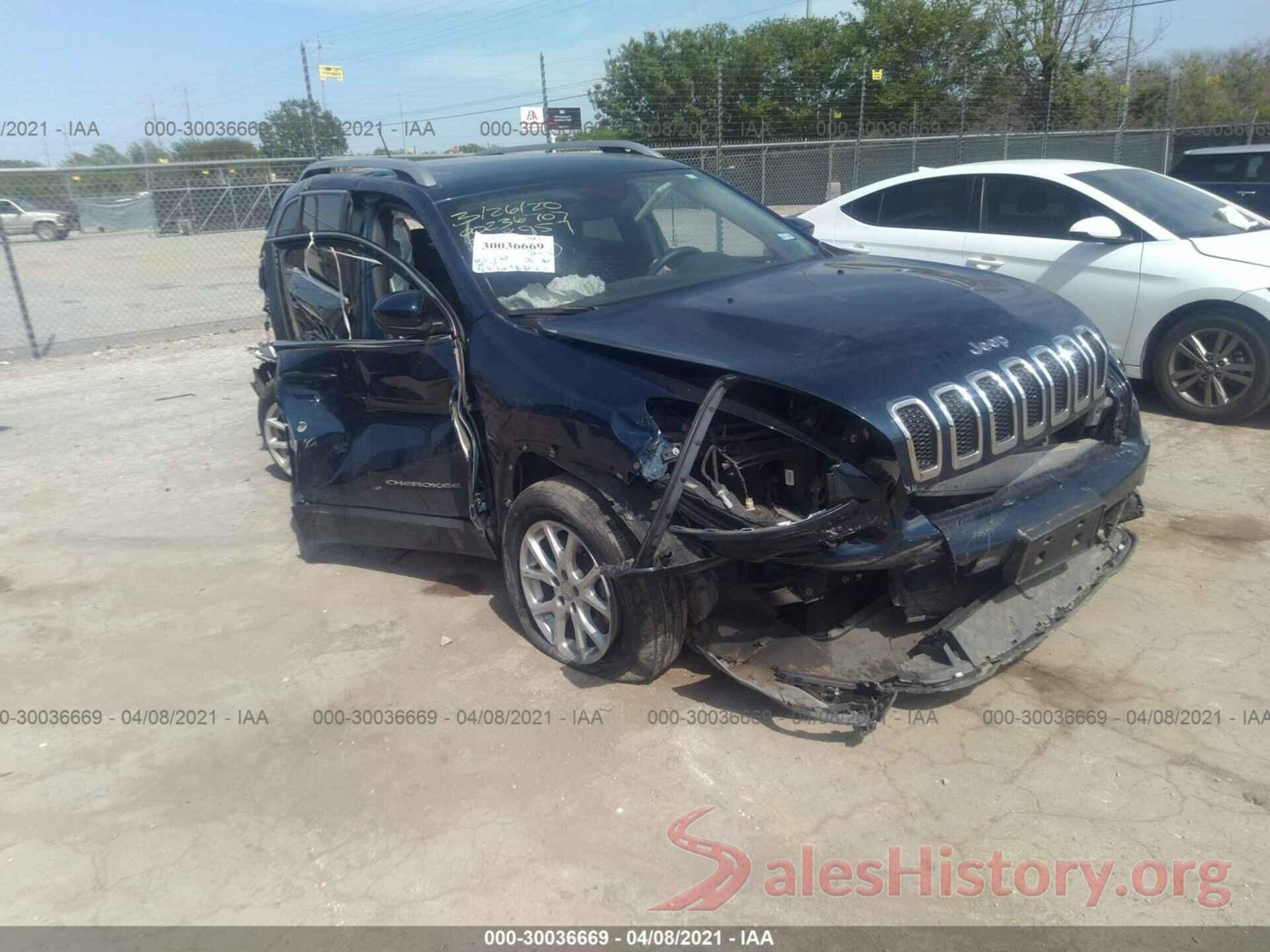 1C4PJLCB8JD558957 2018 JEEP CHEROKEE