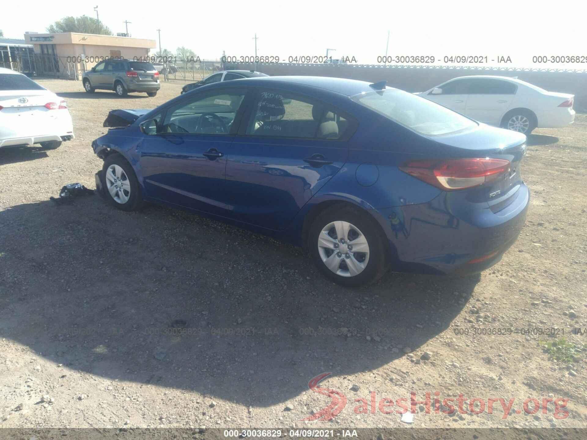 3KPFL4A71HE044399 2017 KIA FORTE