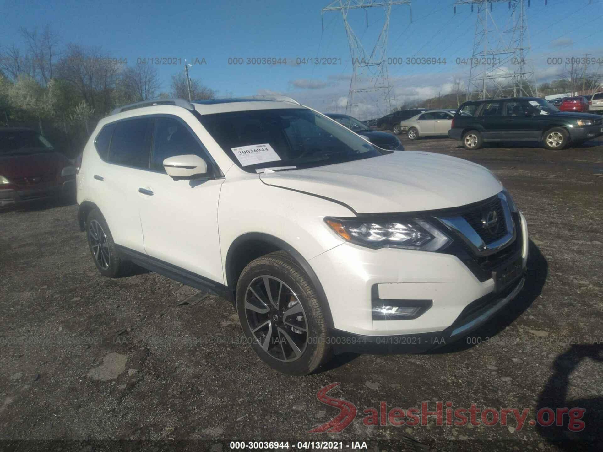 JN8AT2MV0JW341933 2018 NISSAN ROGUE