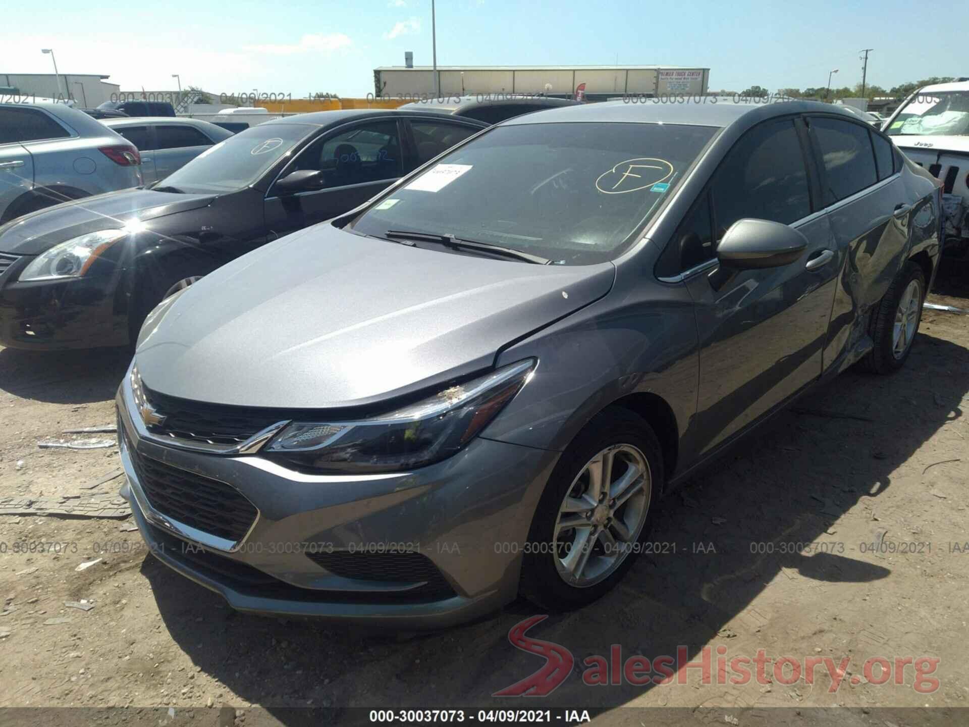 1G1BE5SM5J7114102 2018 CHEVROLET CRUZE