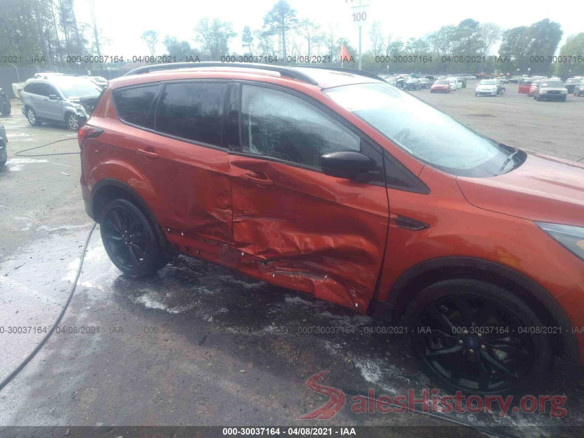 1FMCU0GDXKUA98360 2019 FORD ESCAPE