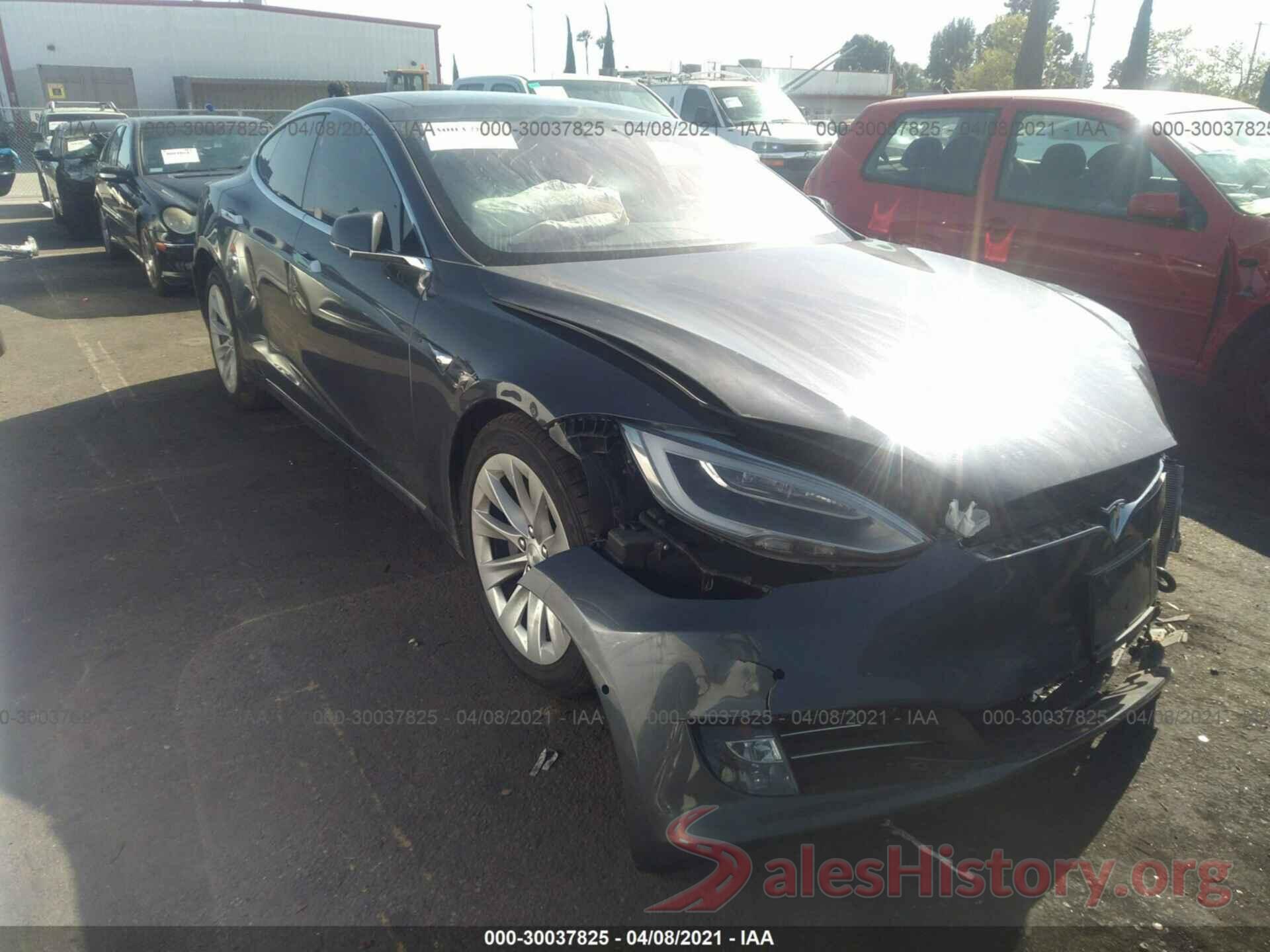 5YJSA1E28JF261837 2018 TESLA MODEL S