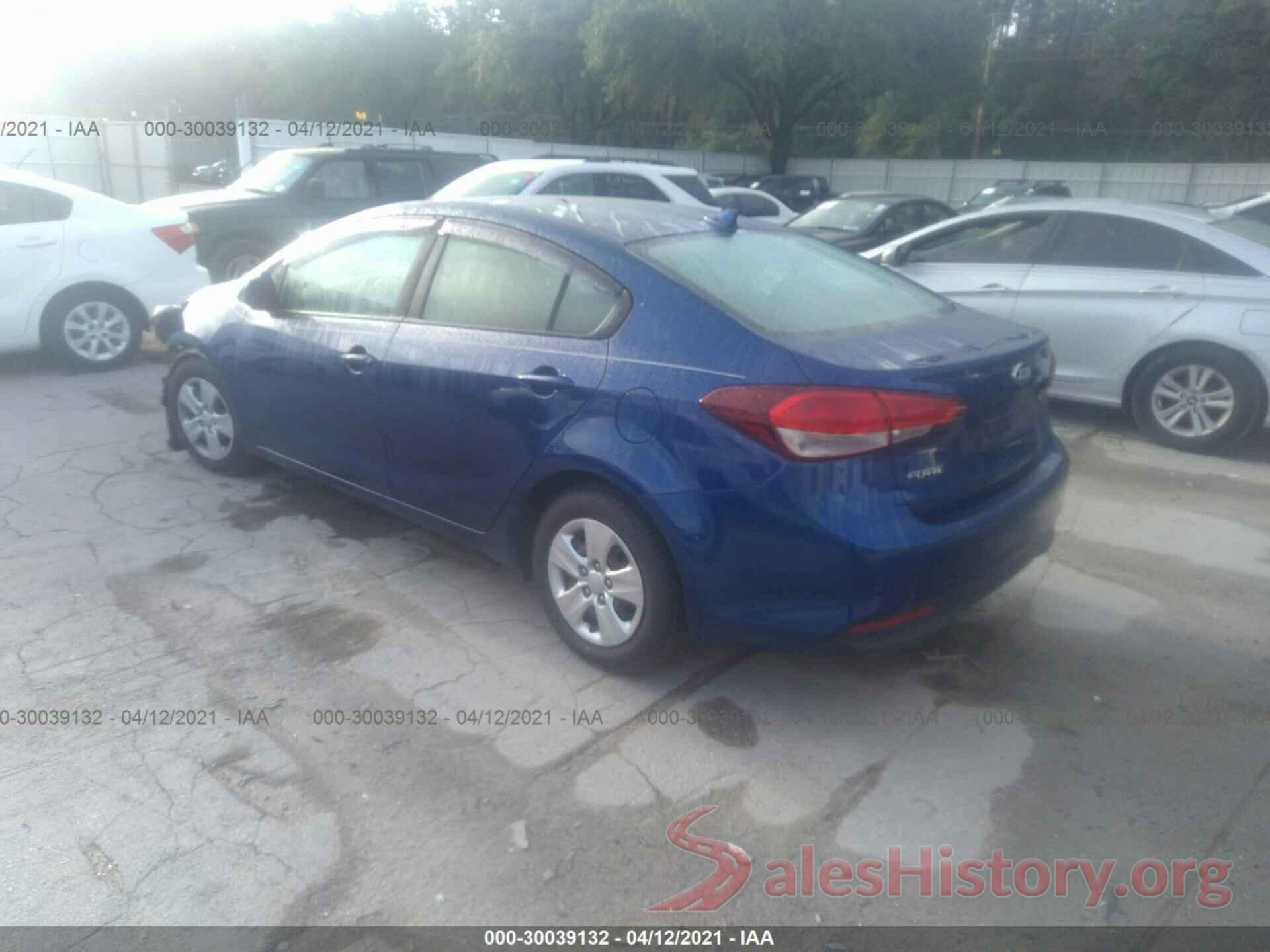 3KPFK4A7XHE136937 2017 KIA FORTE