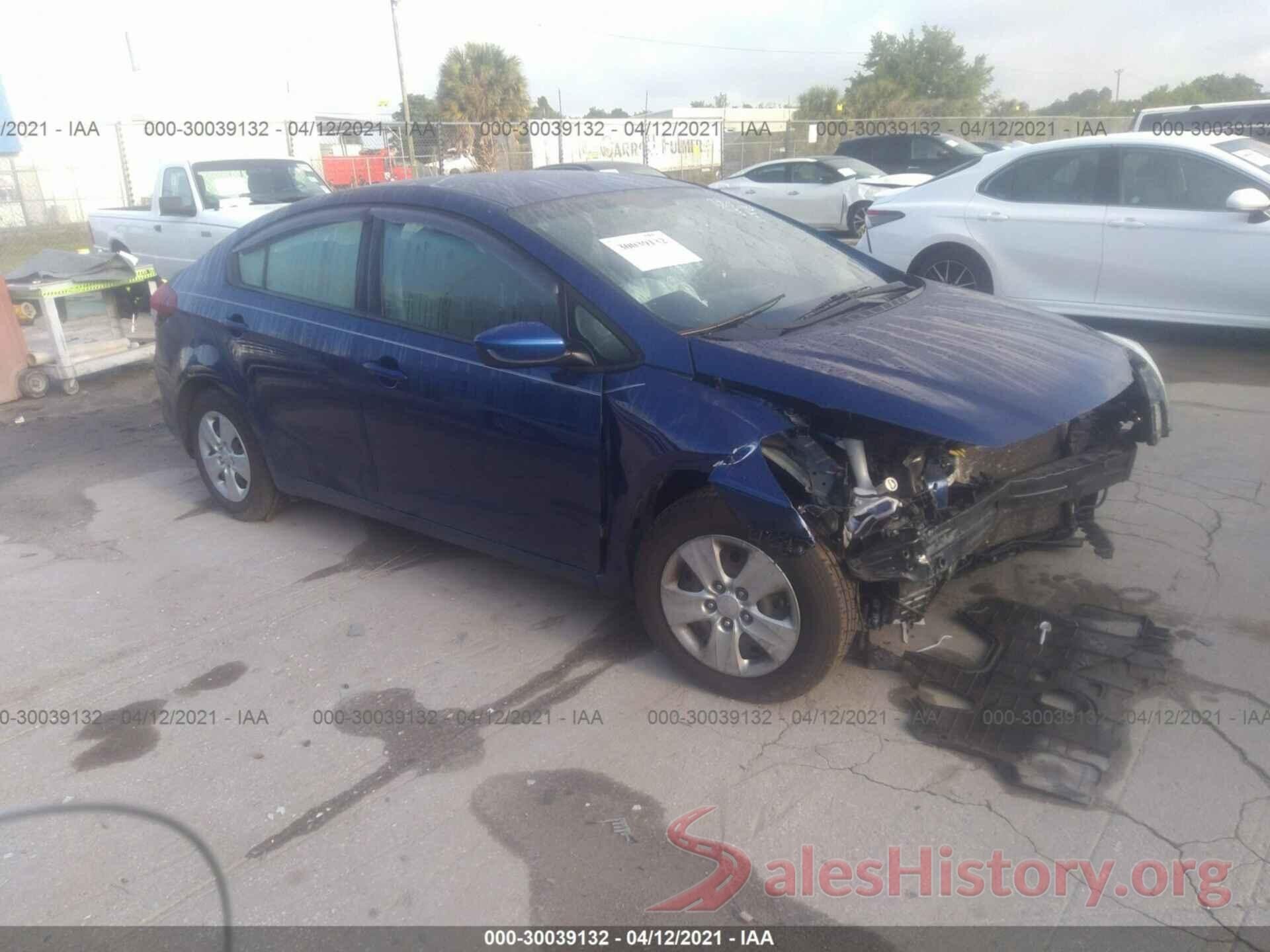 3KPFK4A7XHE136937 2017 KIA FORTE