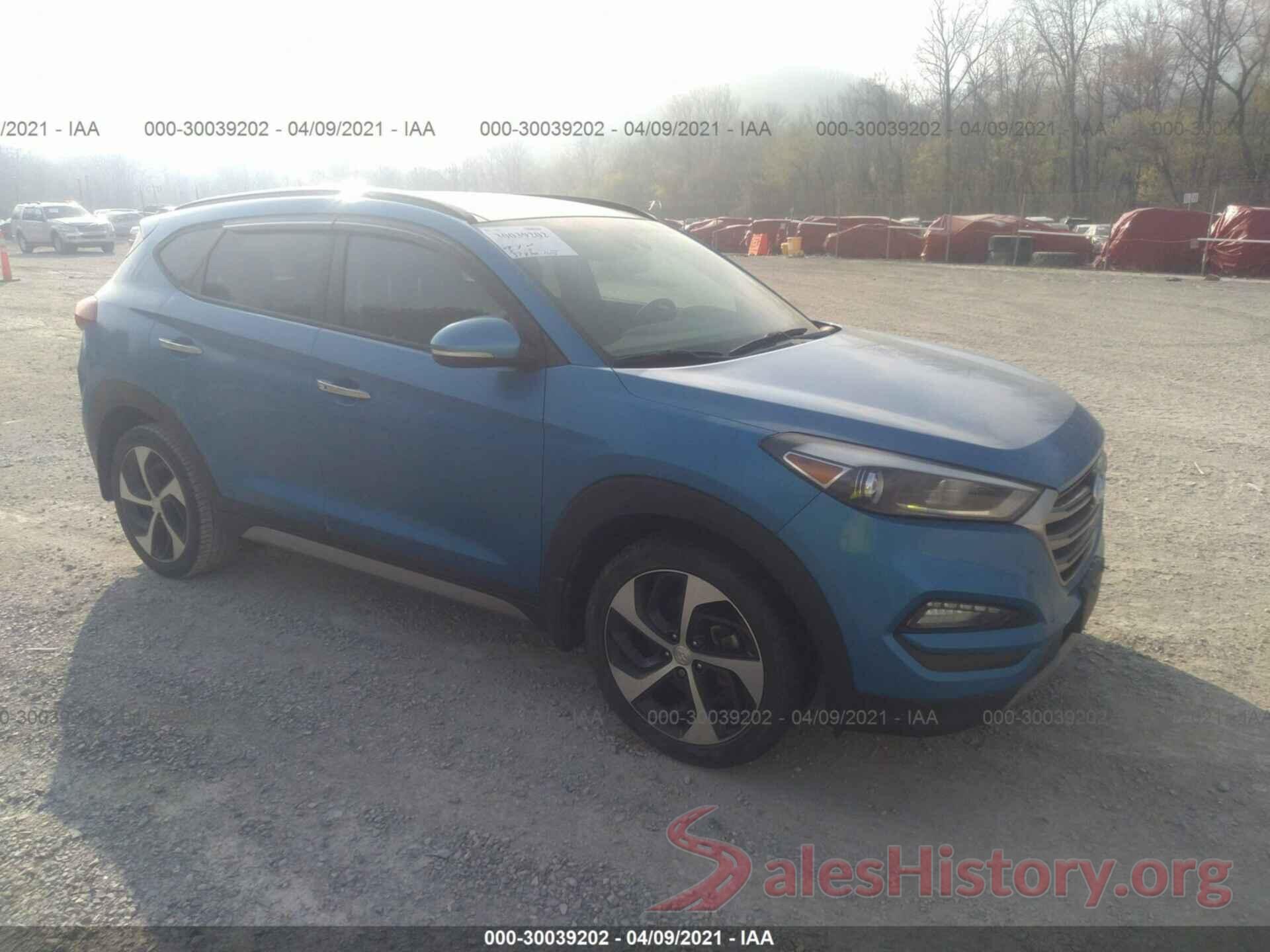 KM8J3CA23HU306607 2017 HYUNDAI TUCSON