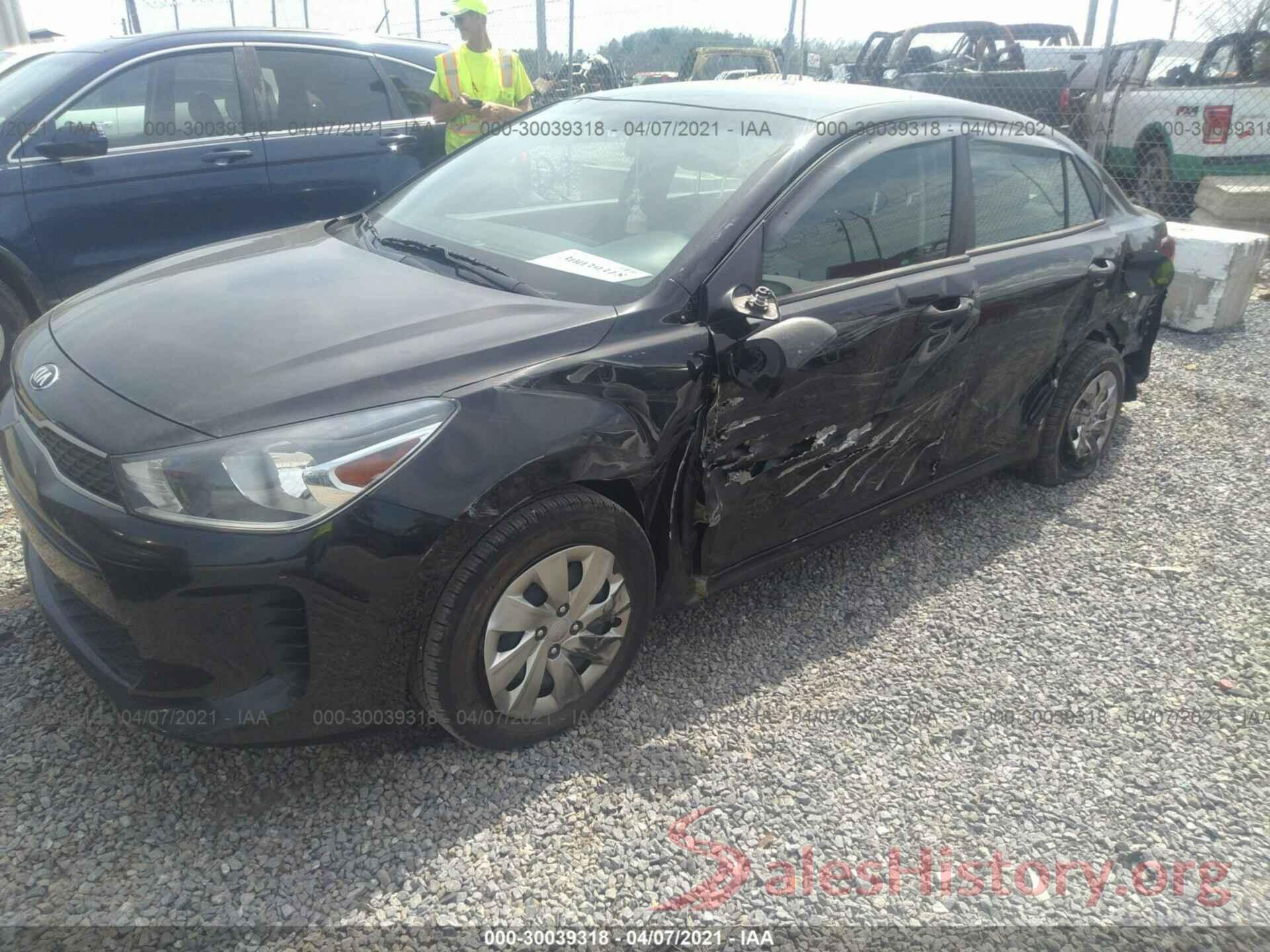 3KPA24AB3JE058599 2018 KIA RIO