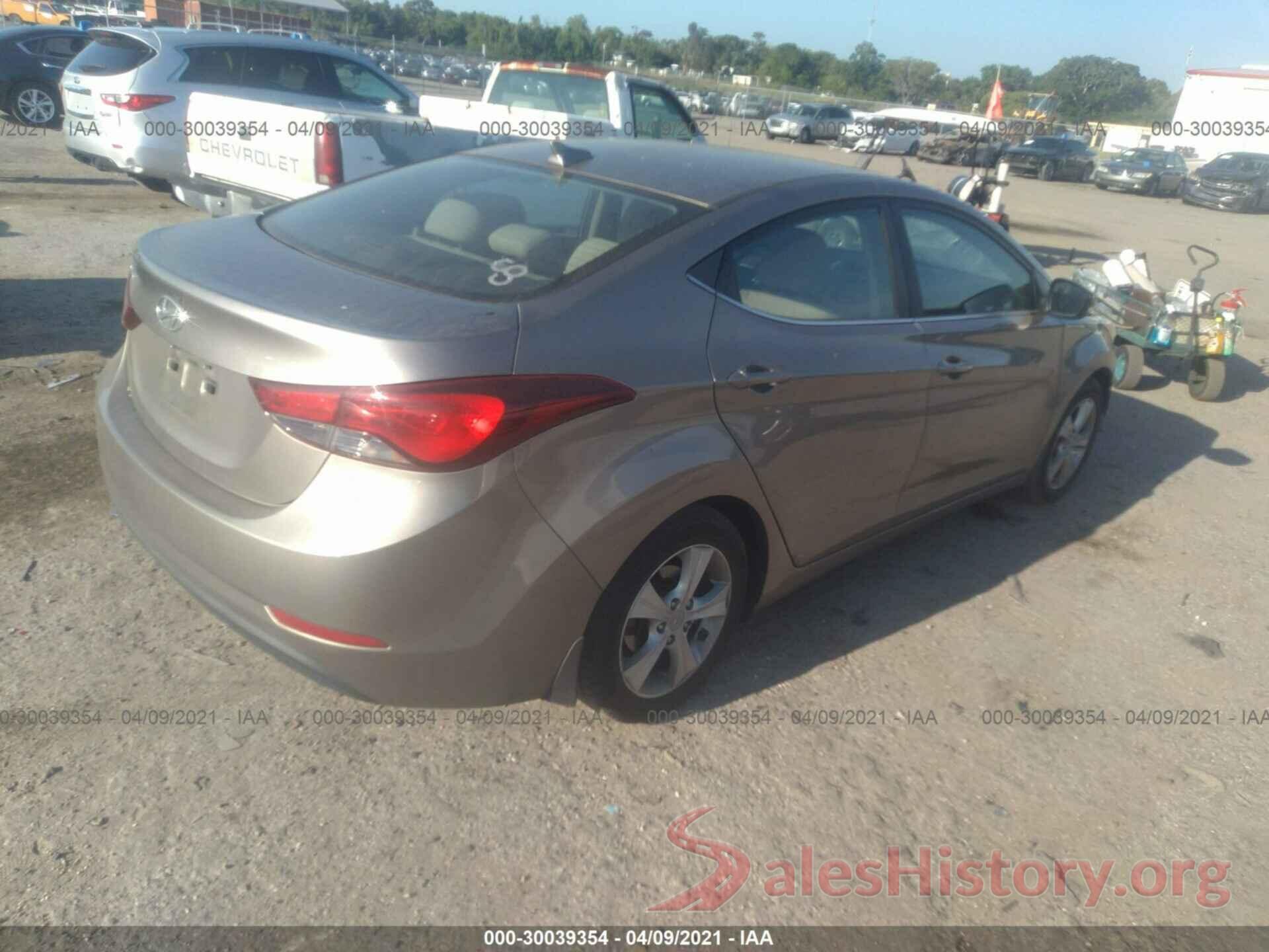 5NPDH4AE4GH797636 2016 HYUNDAI ELANTRA