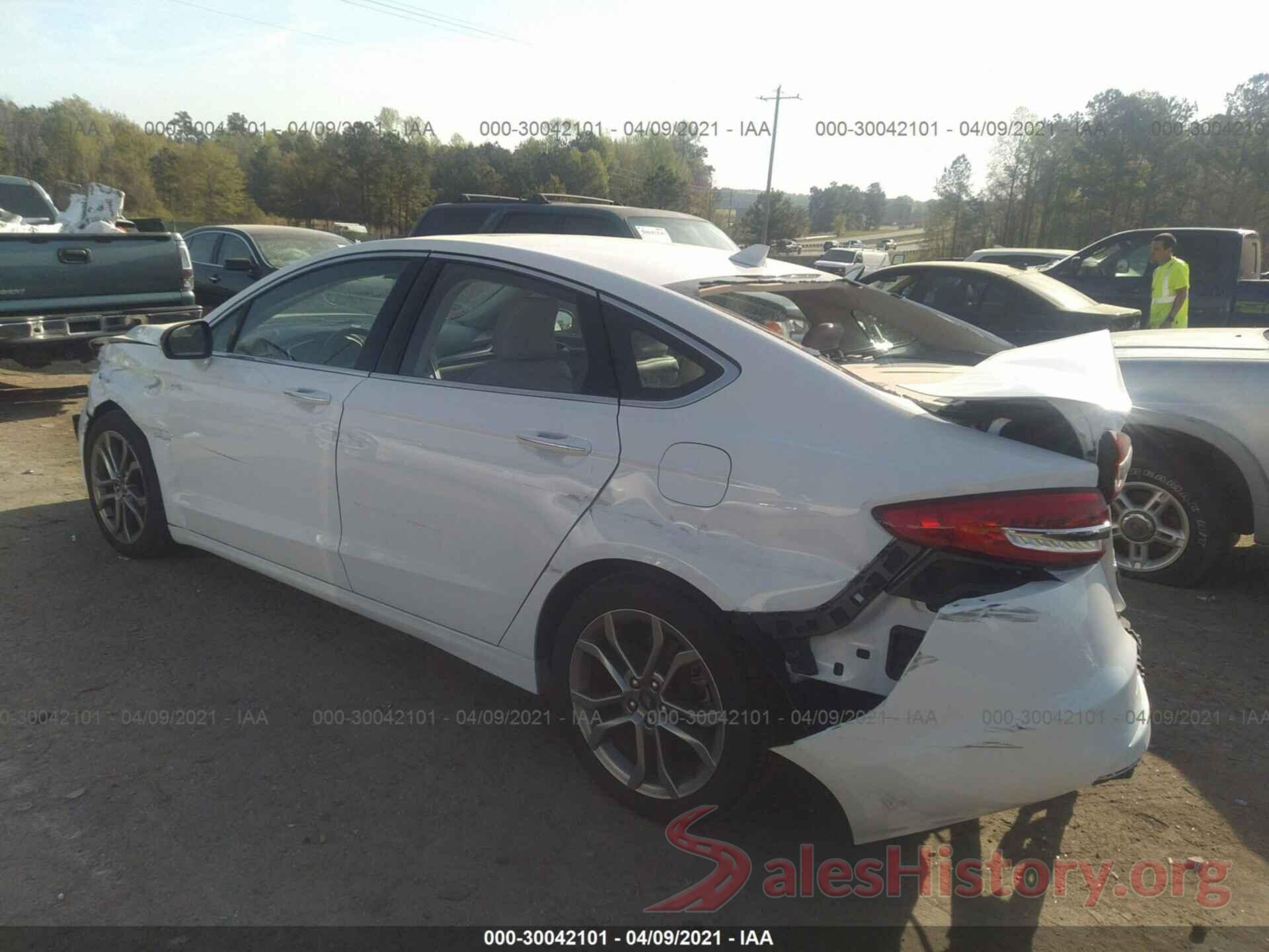 3FA6P0CD3KR138533 2019 FORD FUSION