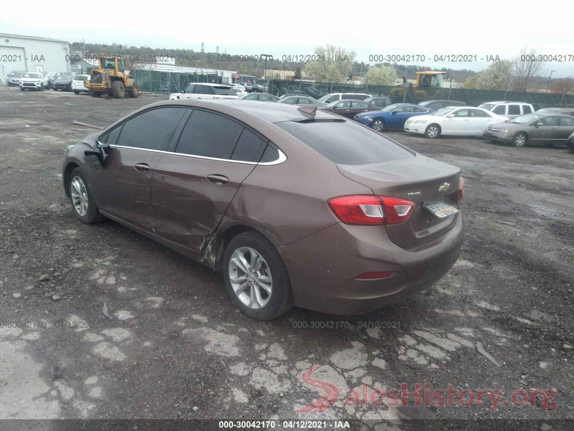 1G1BE5SM3K7134639 2019 CHEVROLET CRUZE