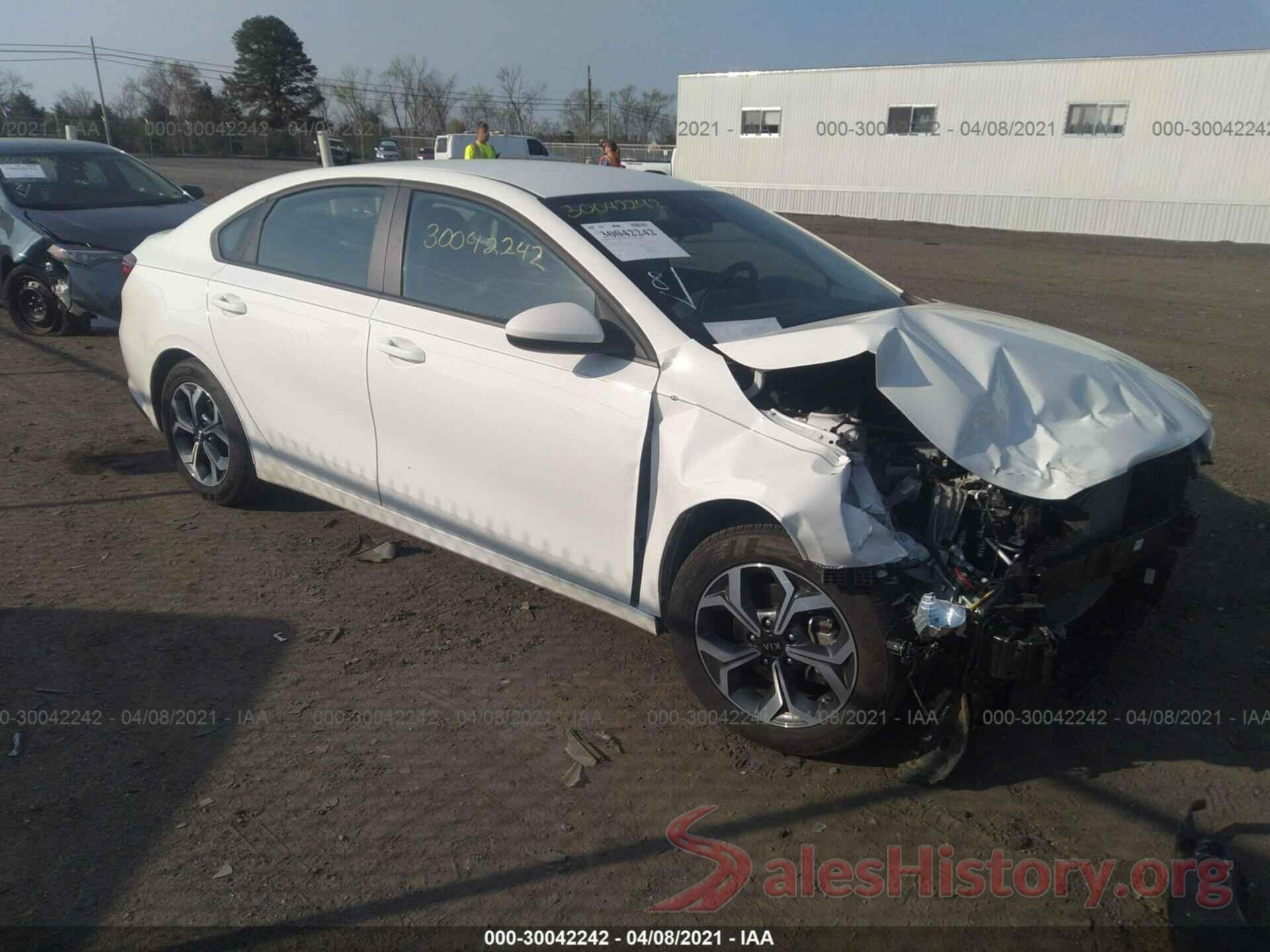 3KPF24AD5KE120660 2019 KIA FORTE