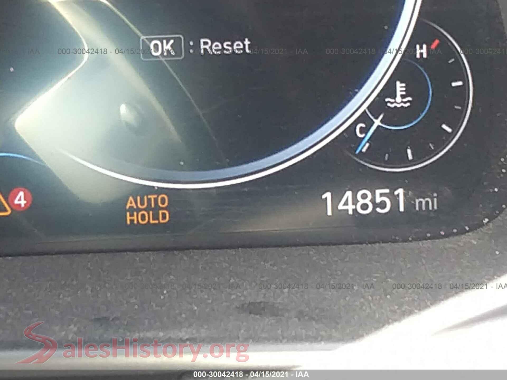 2020 HYUNDAI SONATA VIN 5NPEH4J29LH038873, passenger side view