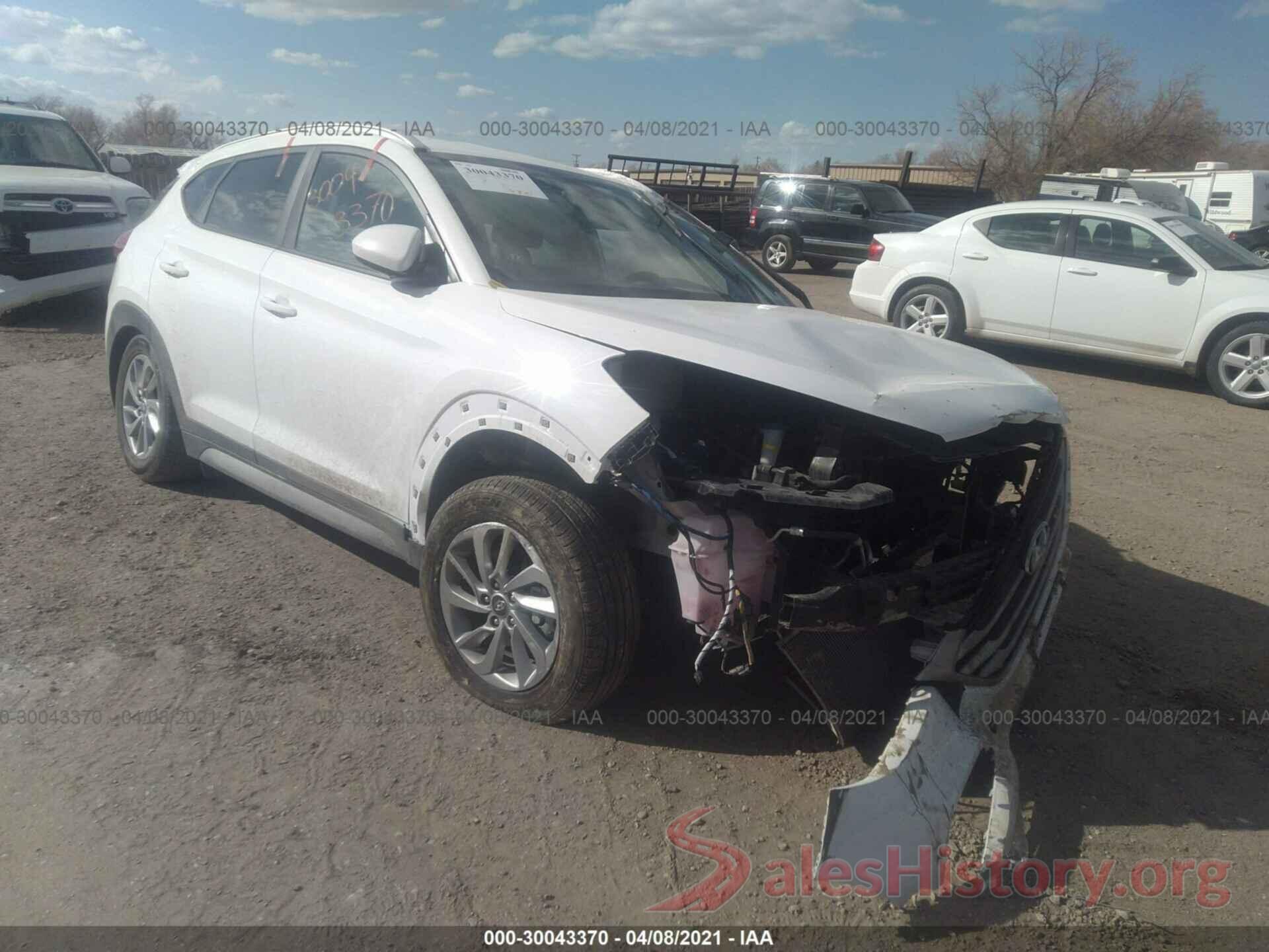 KM8J3CA4XHU289810 2017 HYUNDAI TUCSON