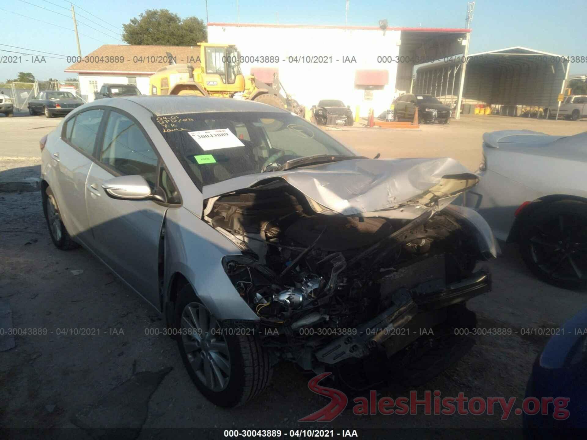 KNAFX4A62G5582208 2016 KIA FORTE