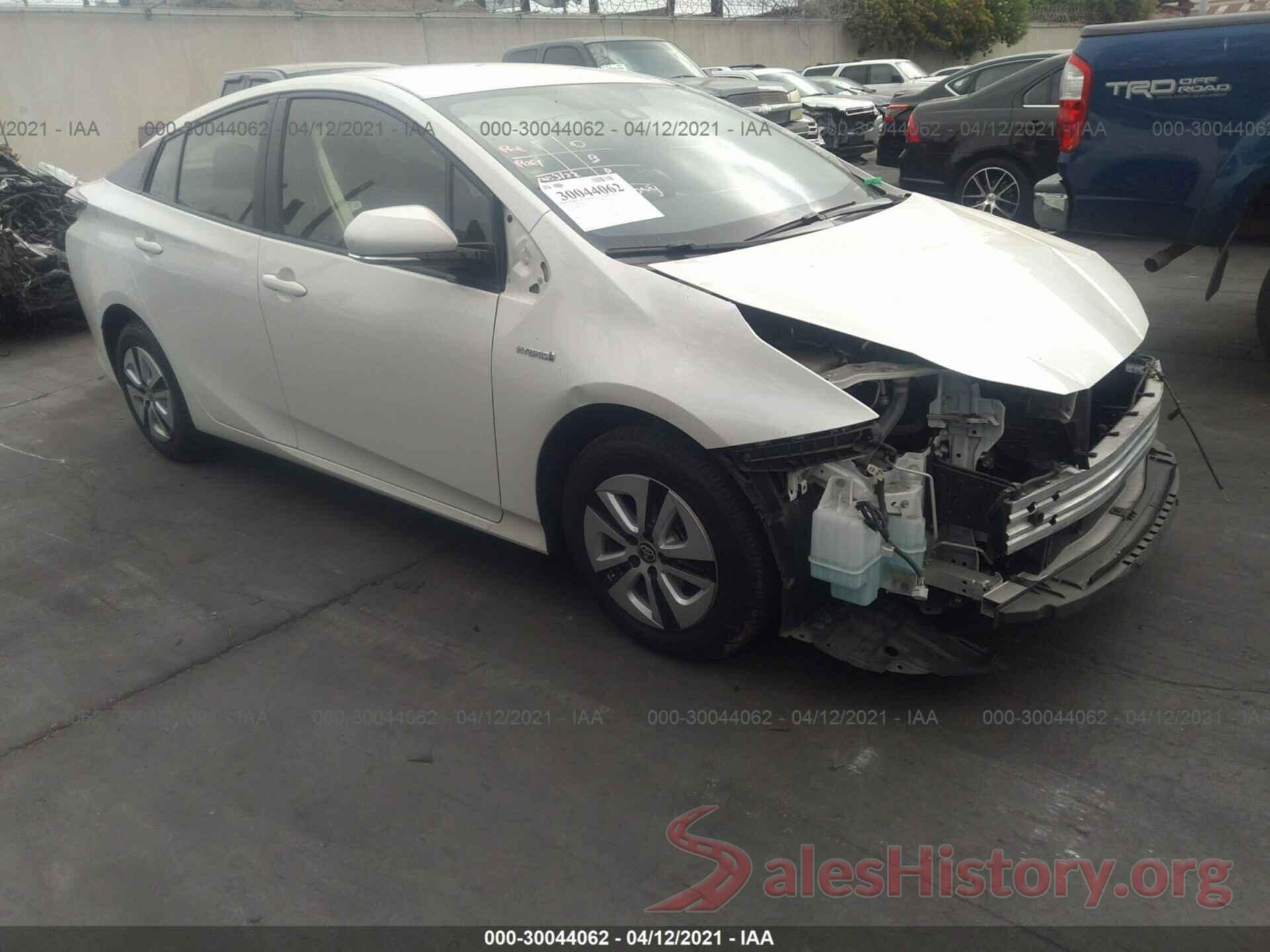 JTDKBRFU3J3065801 2018 TOYOTA PRIUS