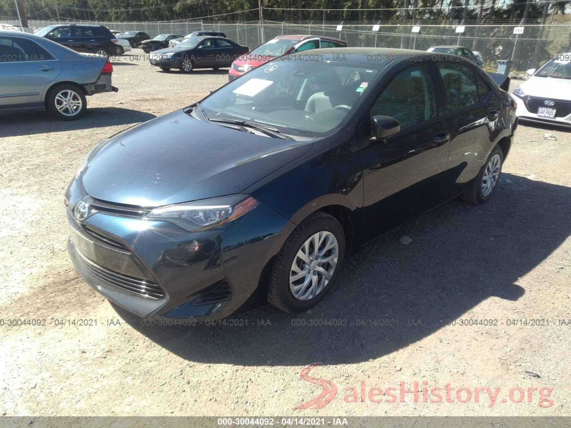 2T1BURHEXHC938686 2017 TOYOTA COROLLA