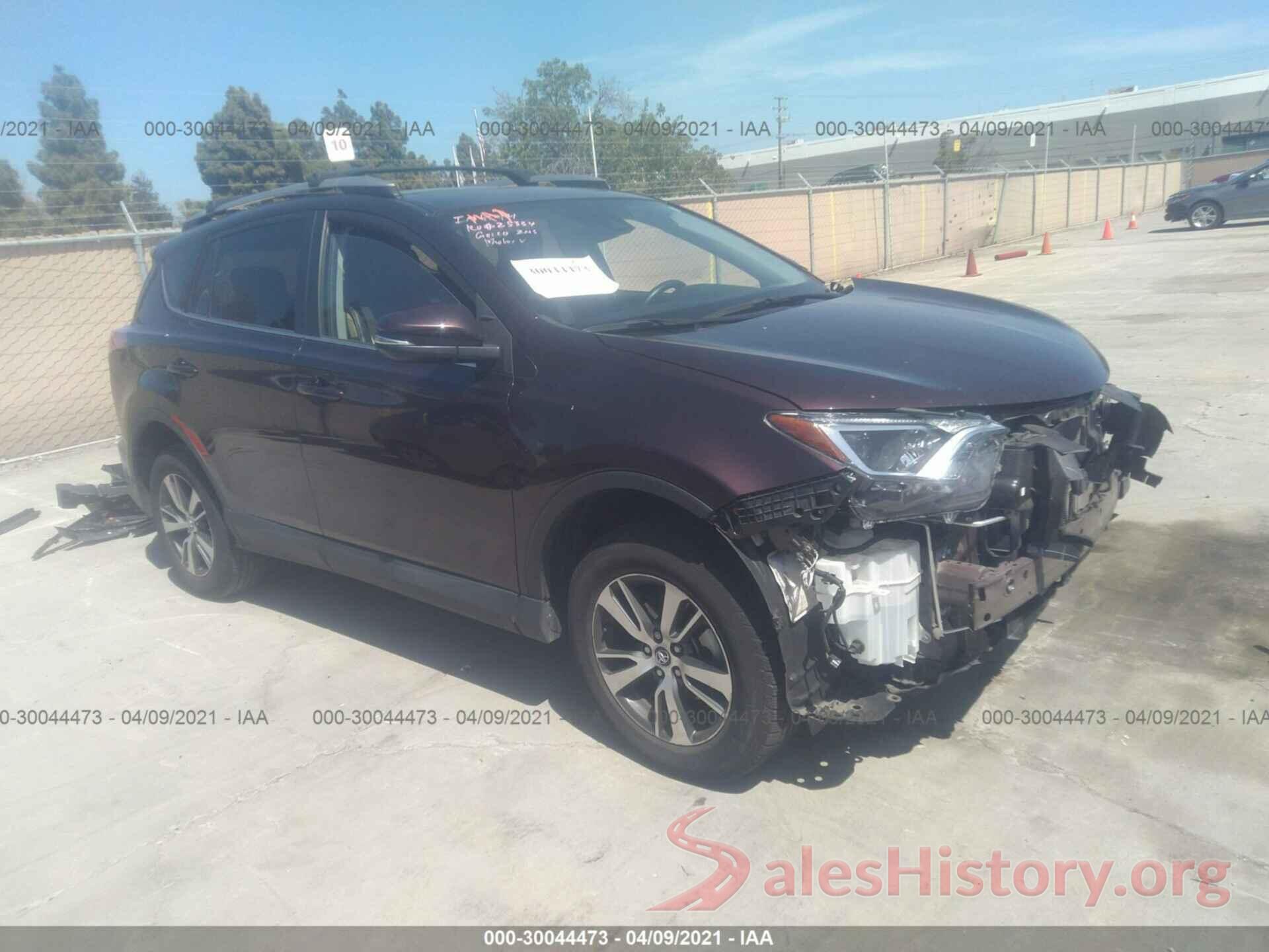 2T3WFREV9JW429958 2018 TOYOTA RAV4