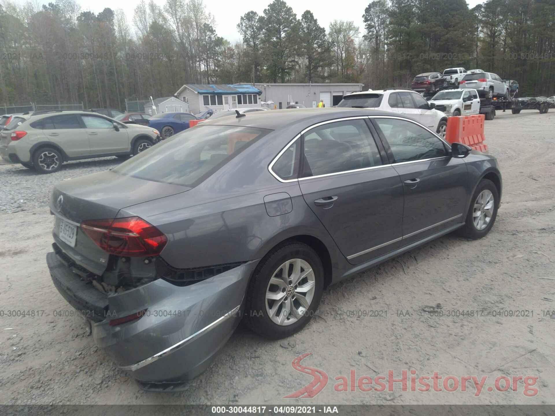 1VWAT7A38HC058538 2017 VOLKSWAGEN PASSAT