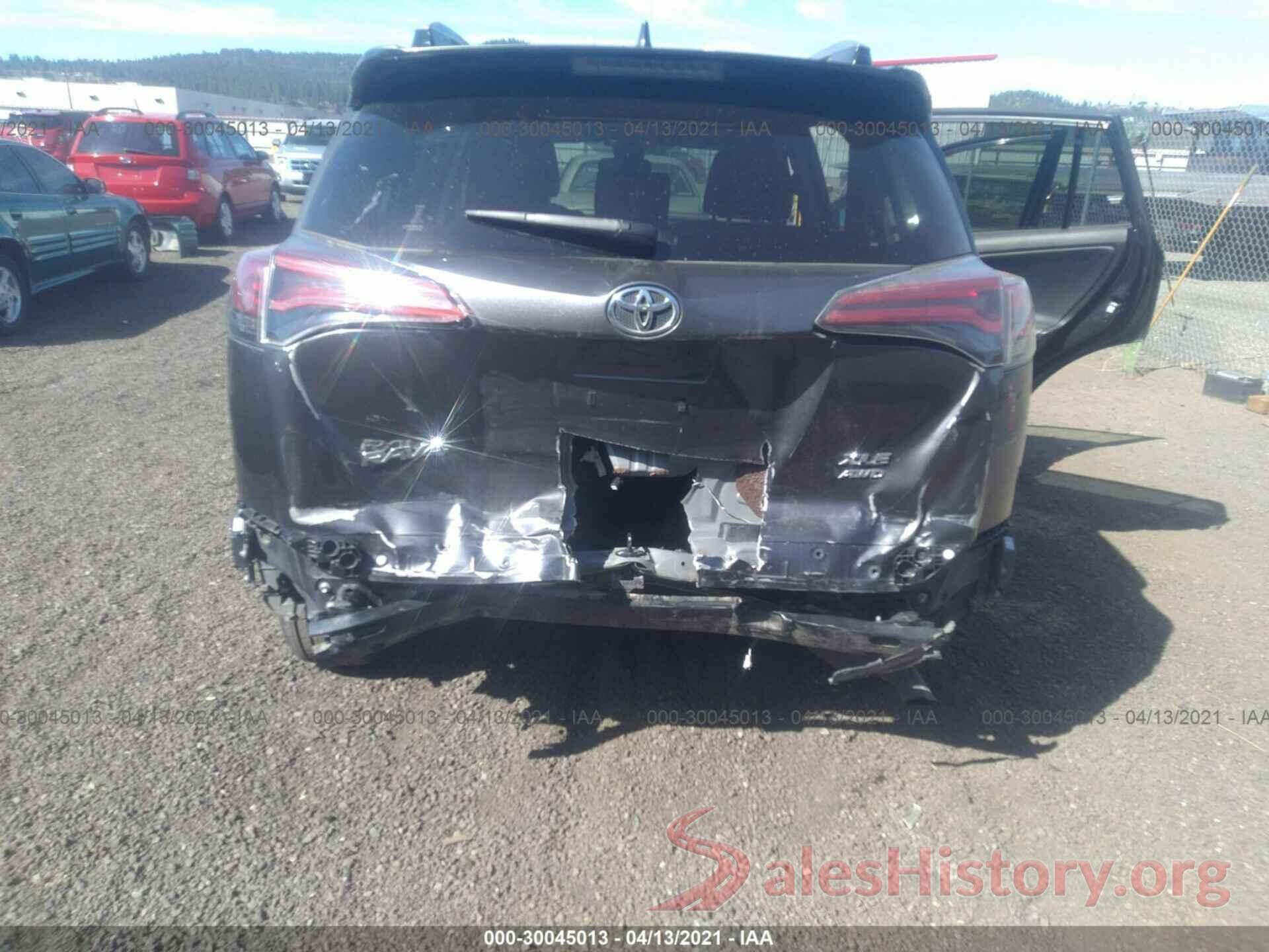 JTMRFREV5HJ716414 2017 TOYOTA RAV4