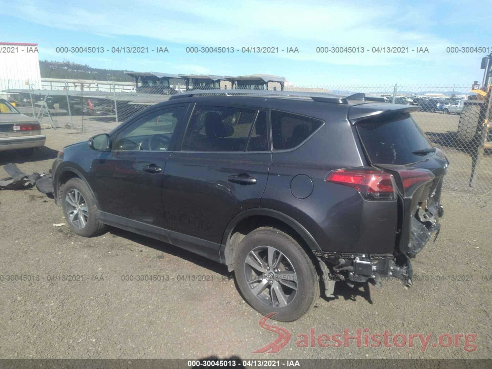 JTMRFREV5HJ716414 2017 TOYOTA RAV4