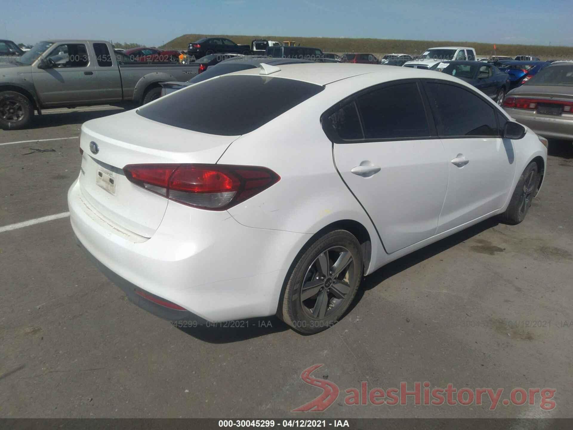 3KPFL4A70JE246947 2018 KIA FORTE