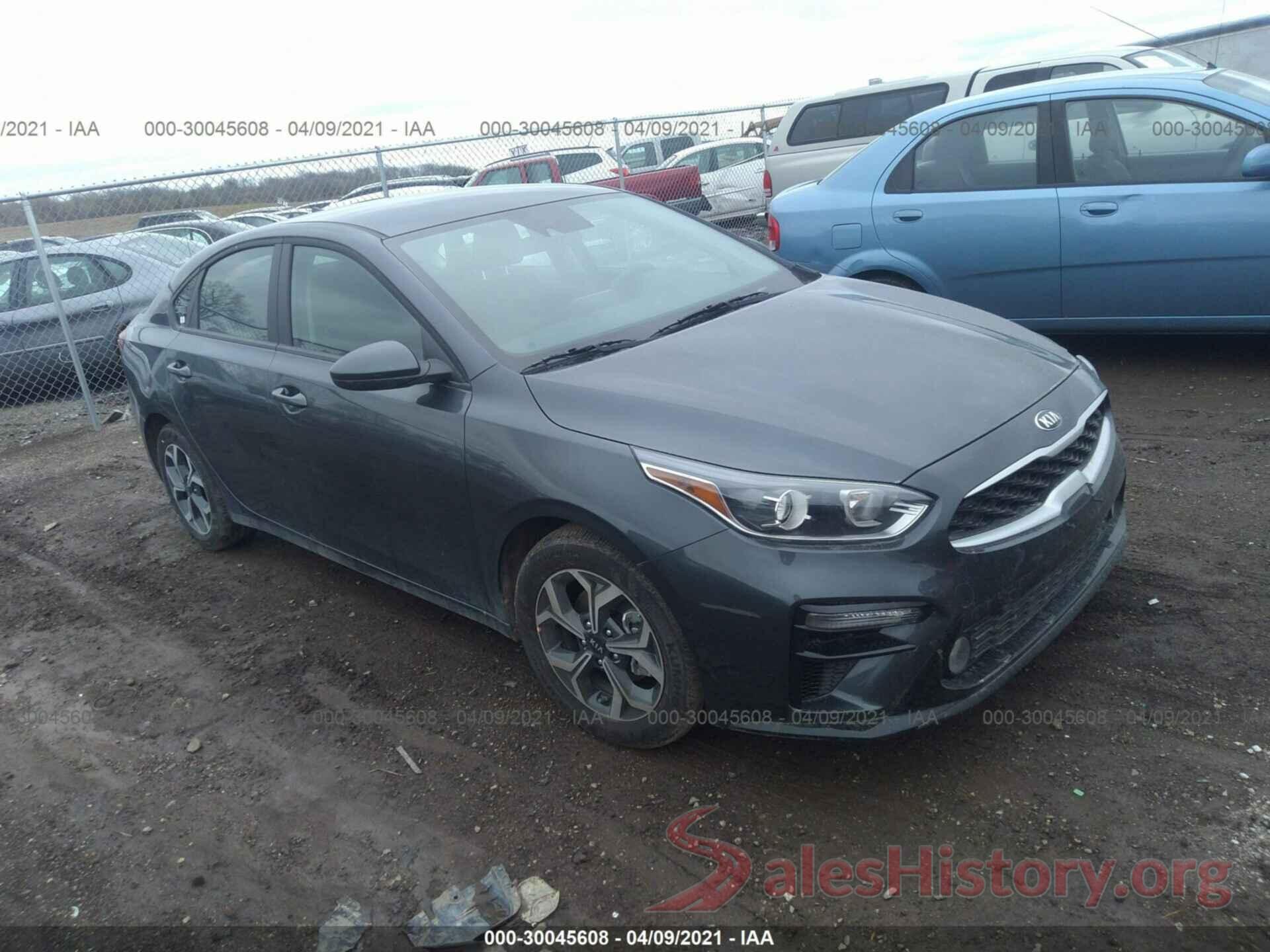 3KPF24ADXME271593 2021 KIA FORTE