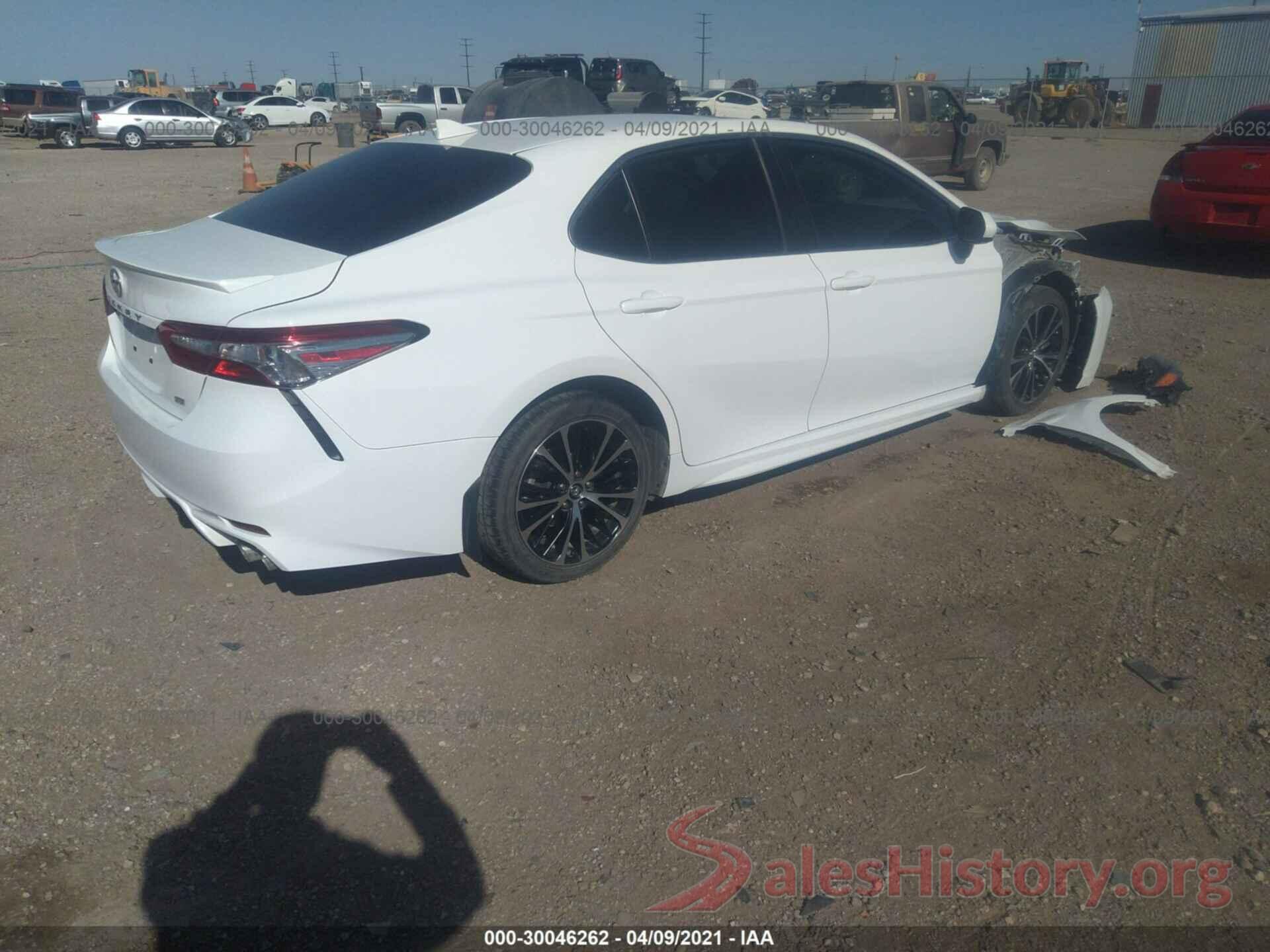 4T1B11HK4KU170662 2019 TOYOTA CAMRY