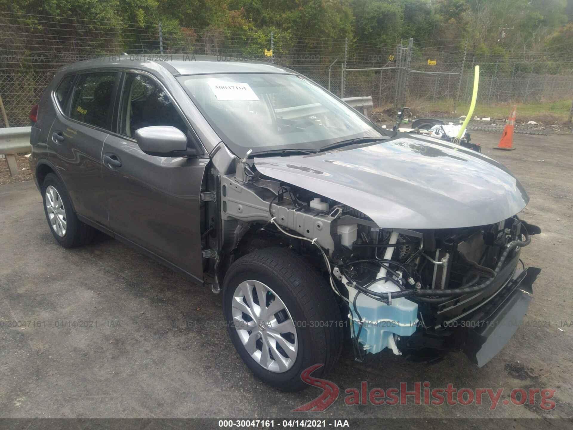 KNMAT2MT4JP610682 2018 NISSAN ROGUE