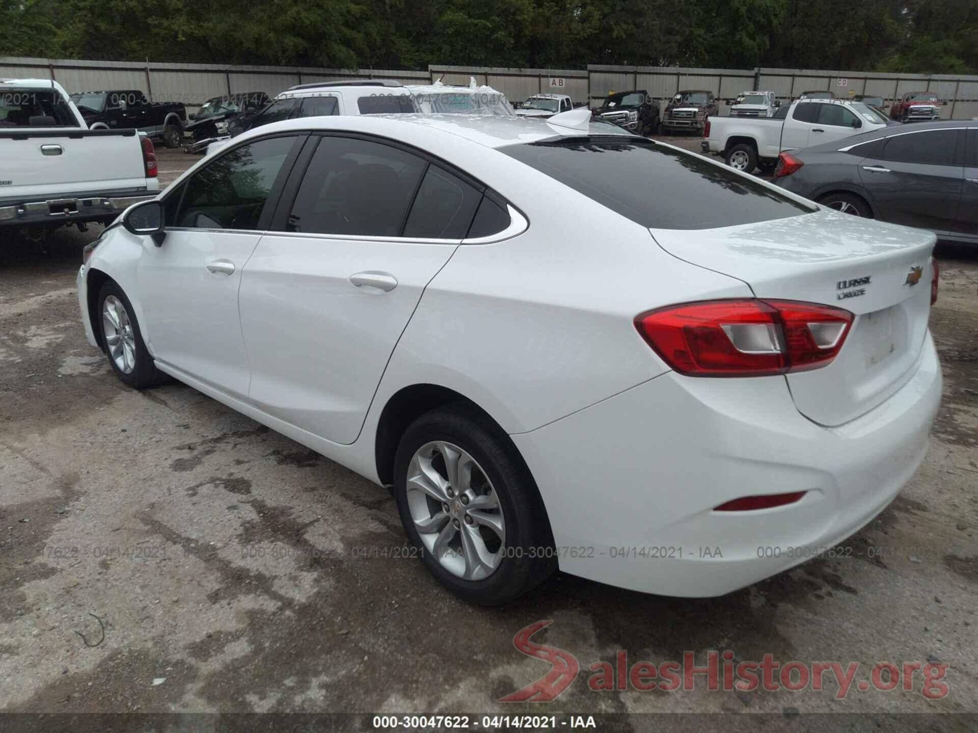 1G1BE5SM9K7116193 2019 CHEVROLET CRUZE