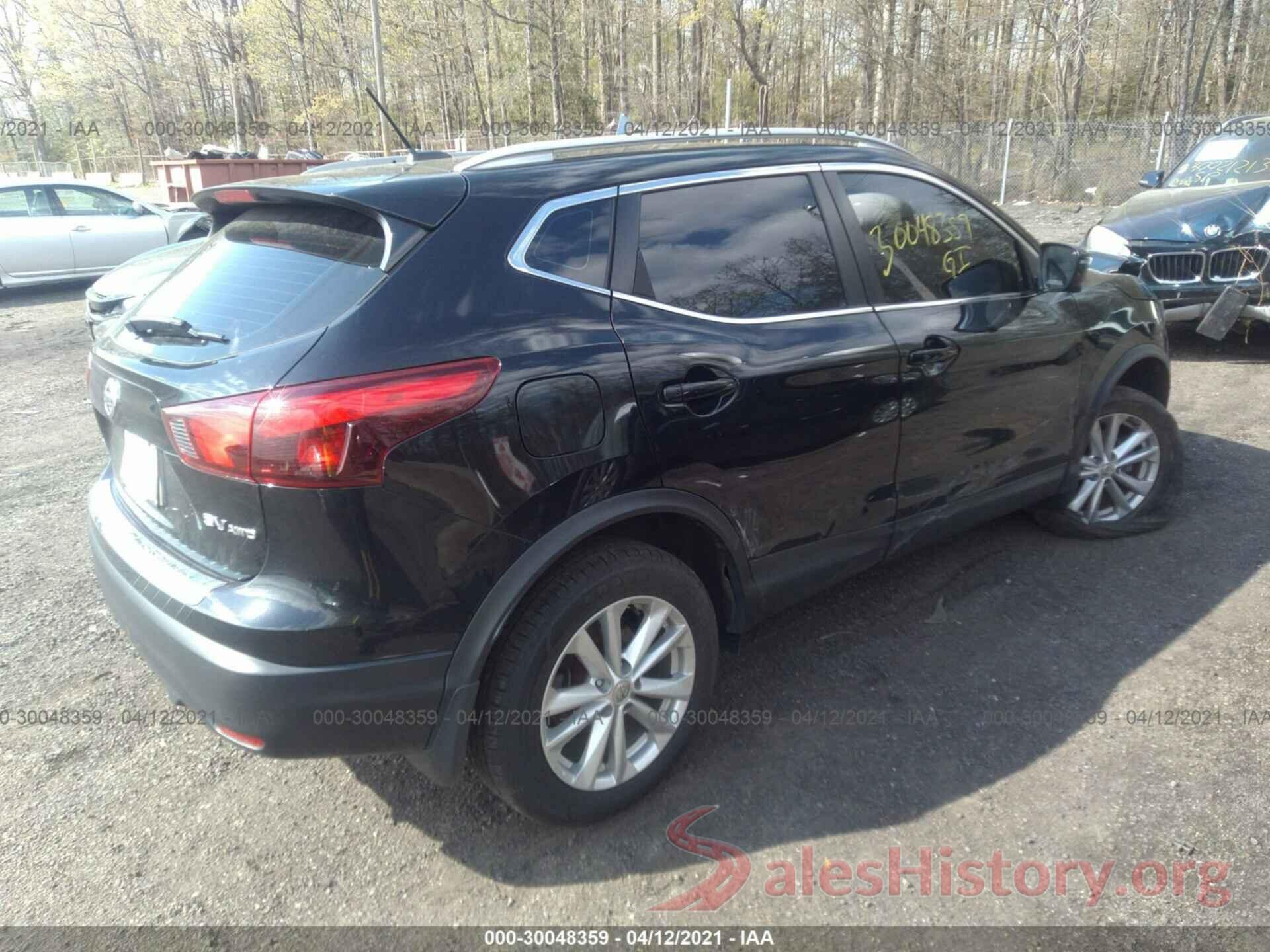 JN1BJ1CR1HW122173 2017 NISSAN ROGUE SPORT