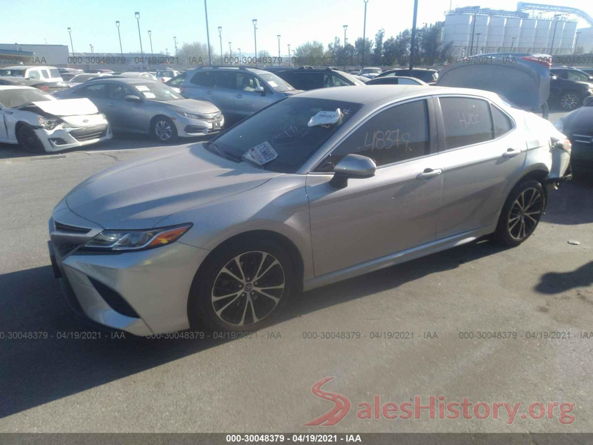 JTNB11HK9J3037822 2018 TOYOTA CAMRY