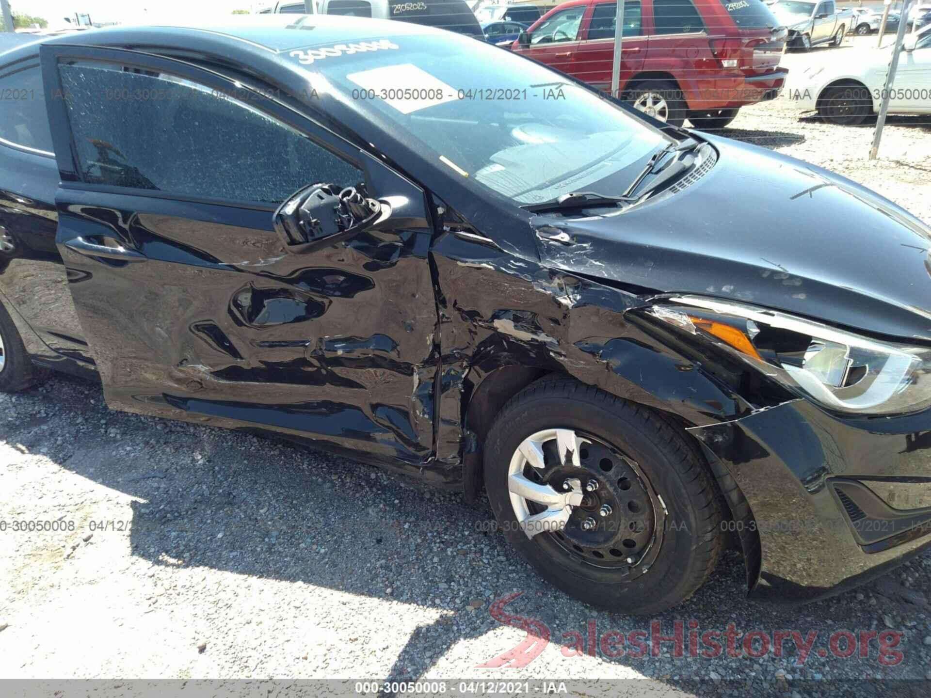 5NPDH4AE8GH772075 2016 HYUNDAI ELANTRA