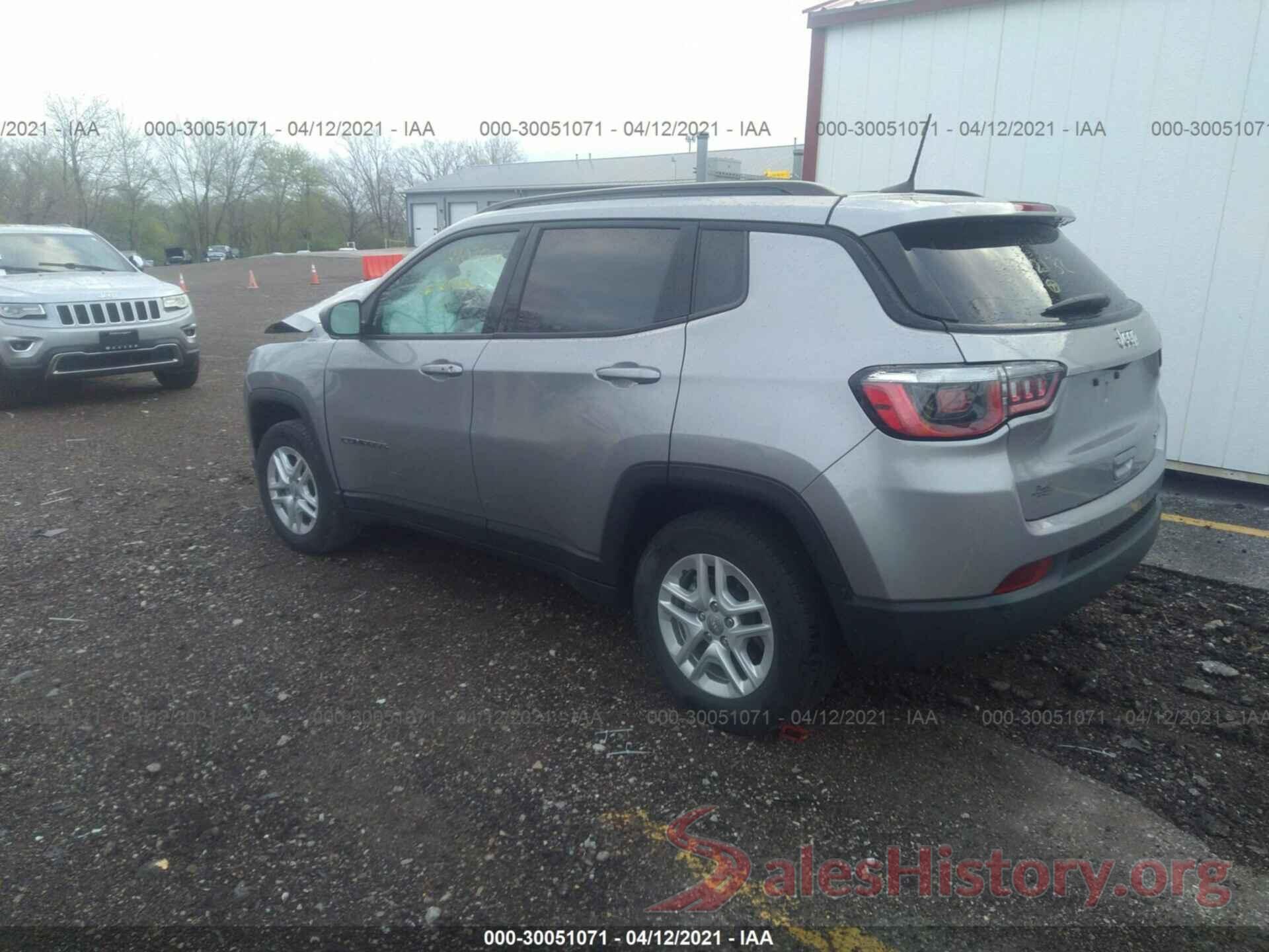 3C4NJCAB3JT272132 2018 JEEP COMPASS