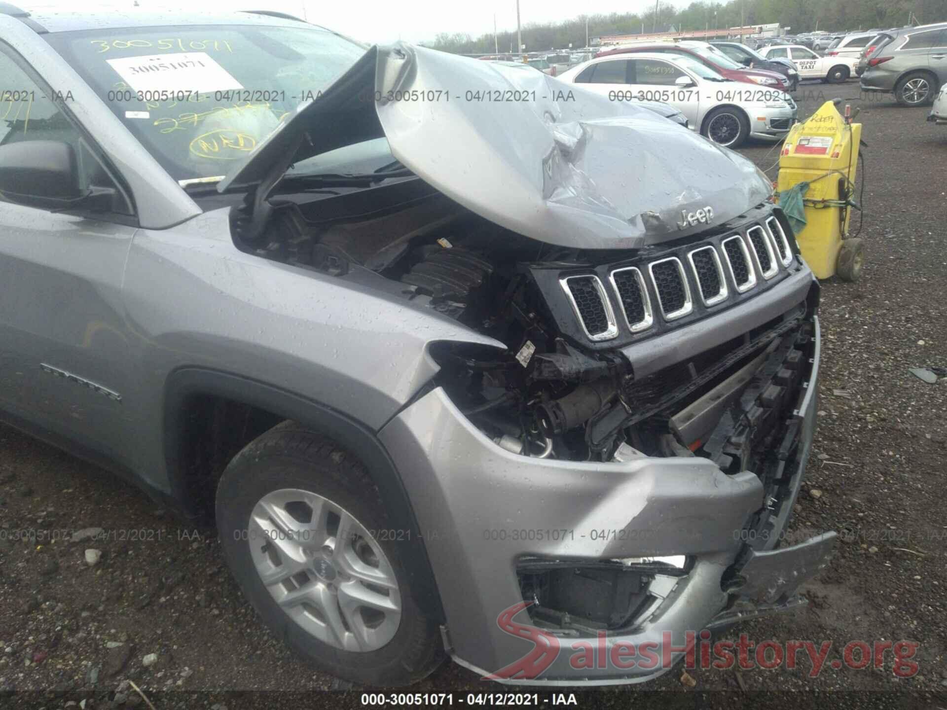 3C4NJCAB3JT272132 2018 JEEP COMPASS