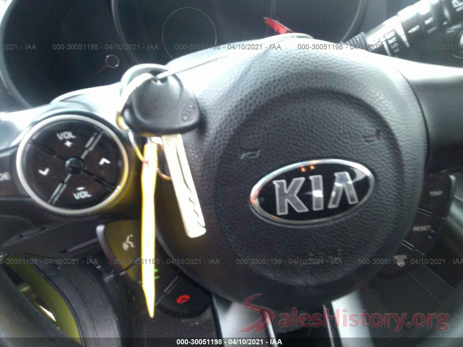 KNDJN2A22G7874076 2016 KIA SOUL