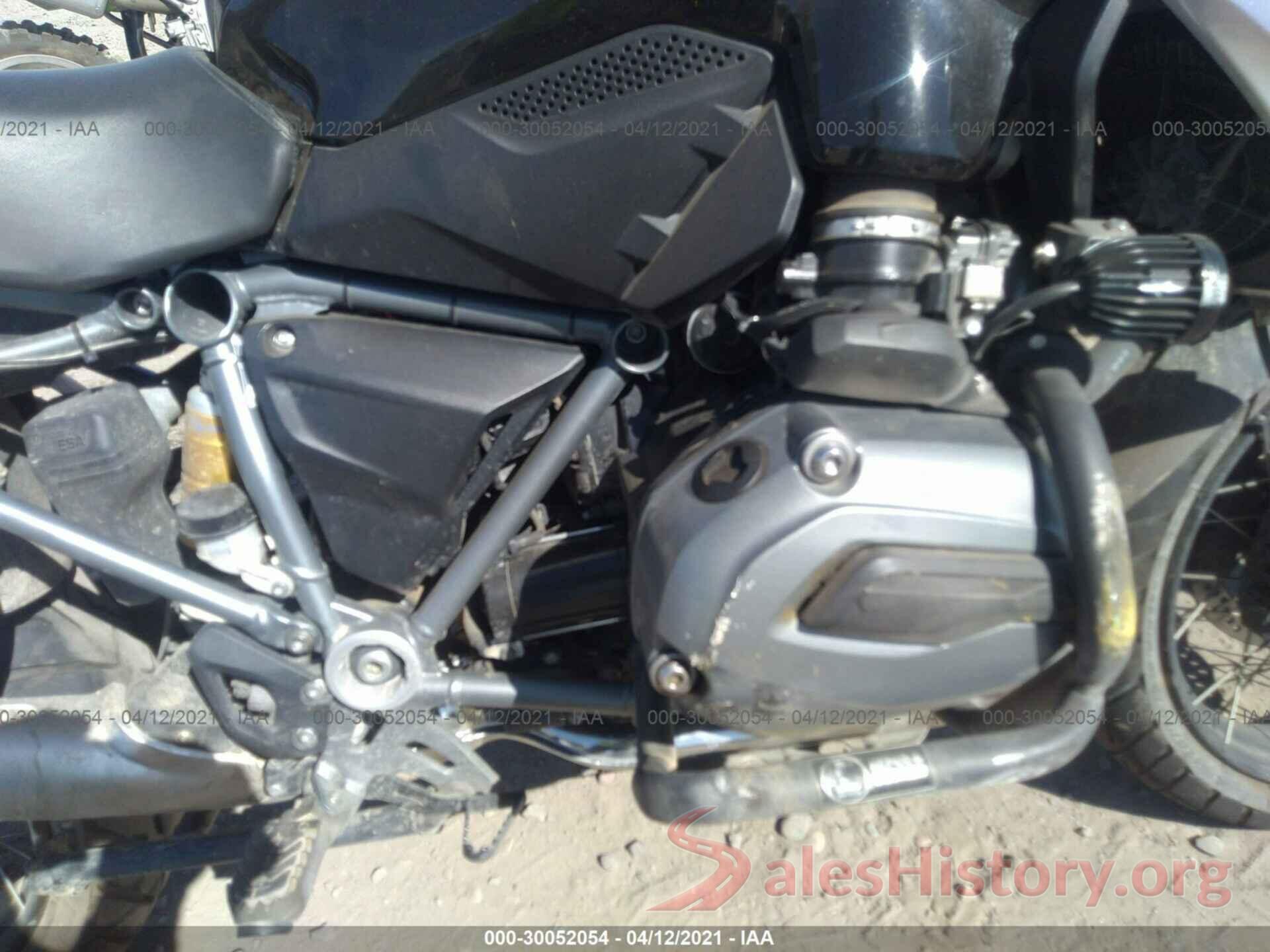 WB10A1104HZ671466 2017 BMW R1200