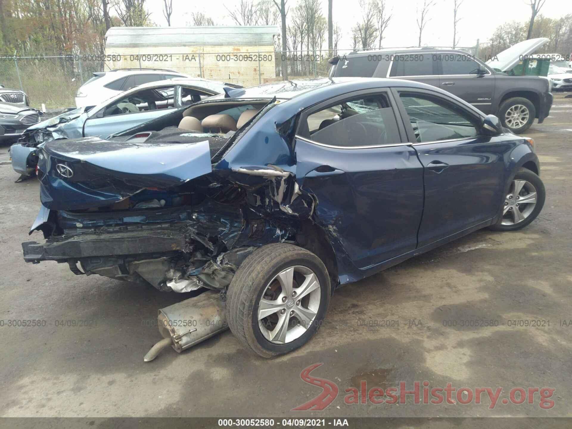 5NPDH4AE2GH677530 2016 HYUNDAI ELANTRA